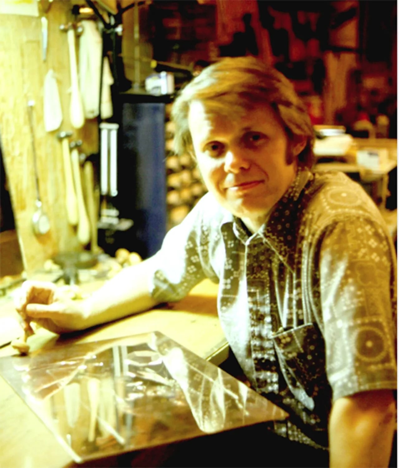 Portrait of Evan Lindquist (1936–2023) – memorial page