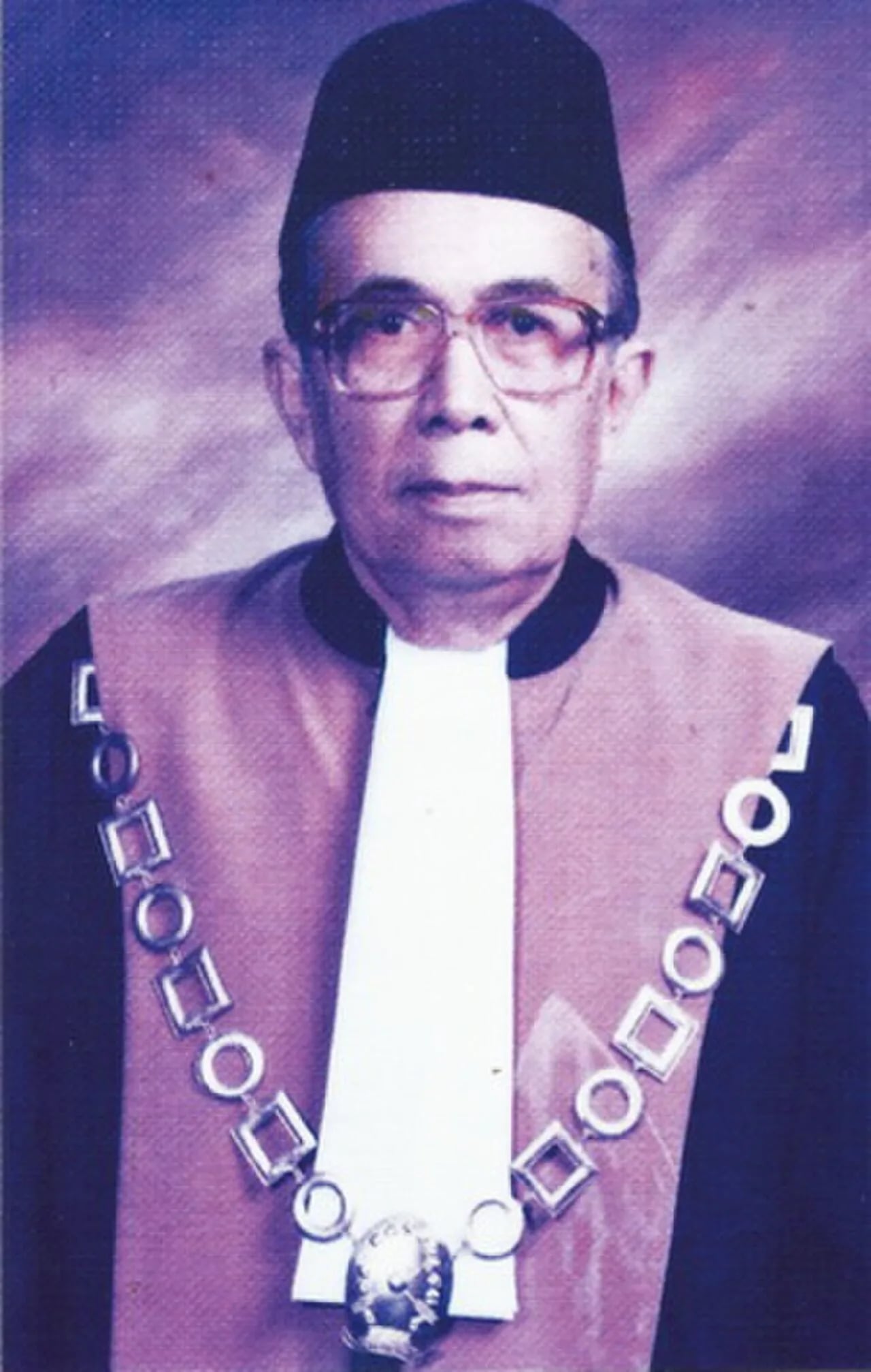 Portrait of Busthanul Arifin (1929–2015) – memorial page