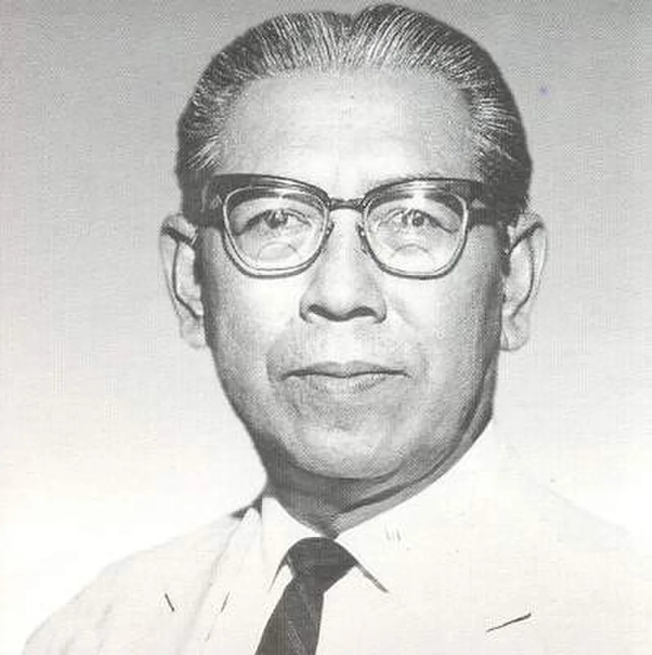 Portrait of Lim Bak Meng (1908–1981) – memorial page