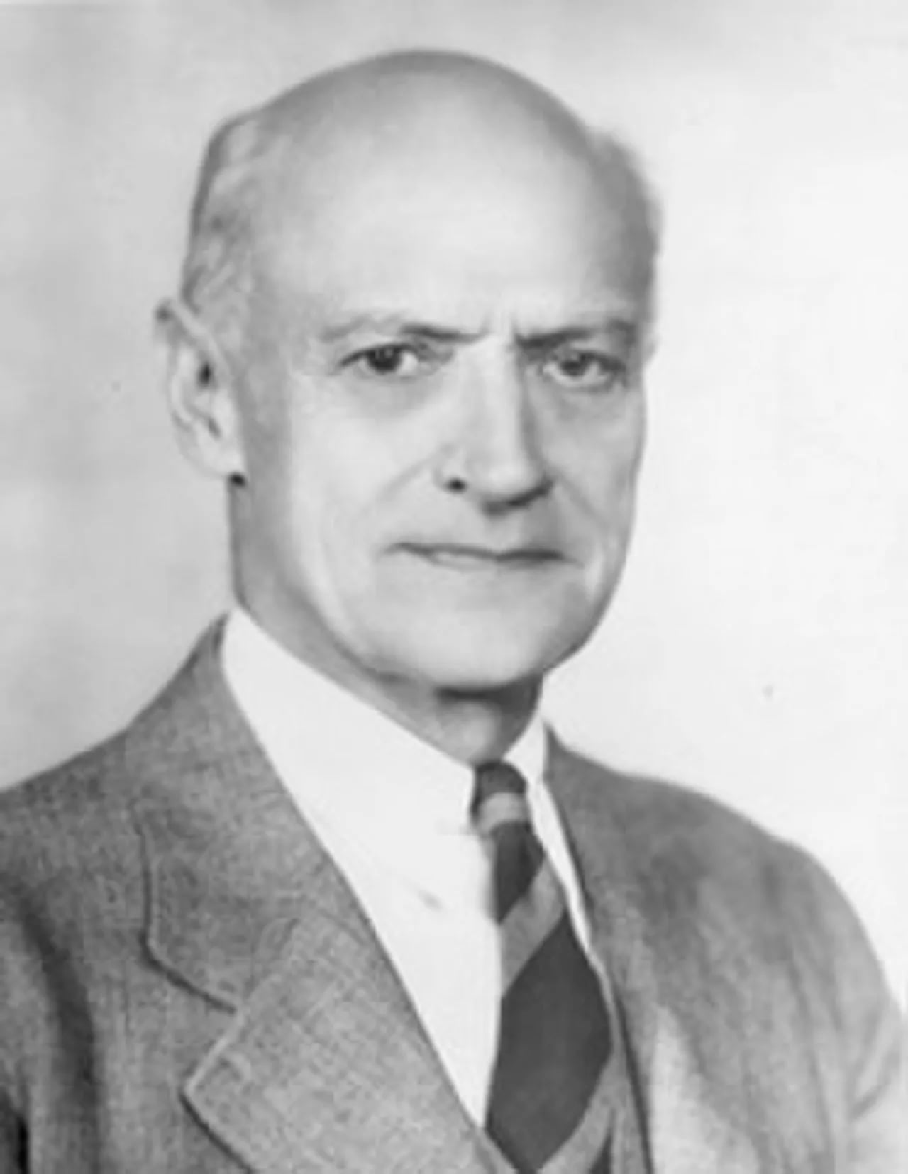 Portrait of Howard Alexander Smith (1880–1966) – memorial page