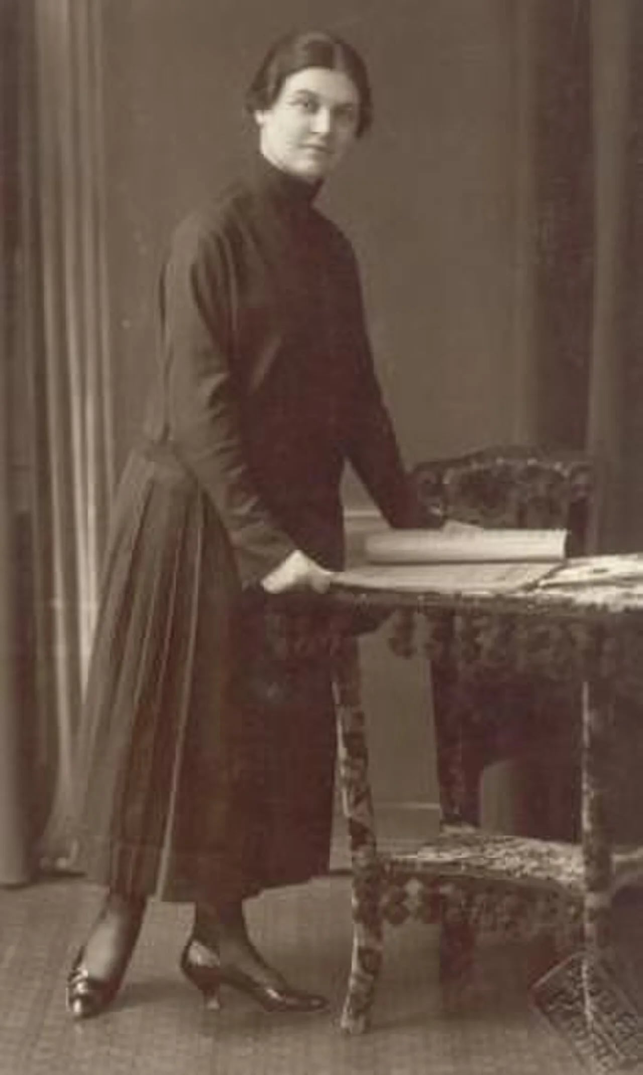 Portrait of Mikalina Glemžaitė (1891–1985) – memorial page