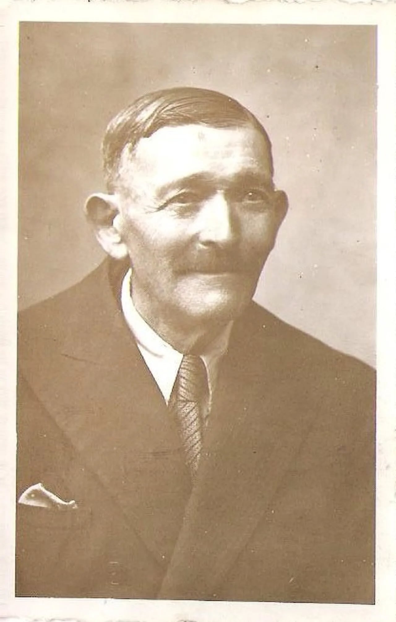 Portrait of Bento Antas da Cruz (1876–1949) – memorial page