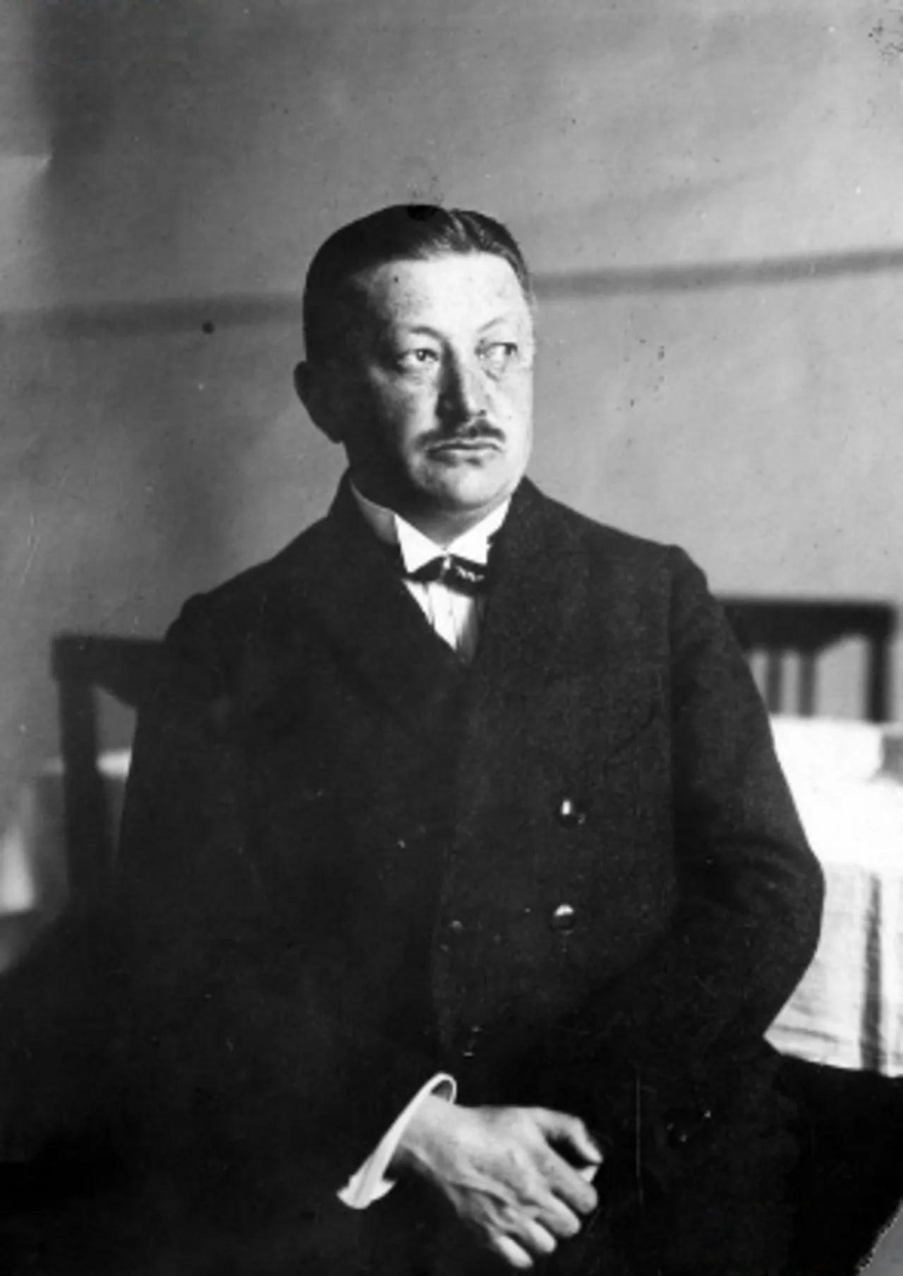 Portrait of Leon Pluciński (1875–1935) – memorial page
