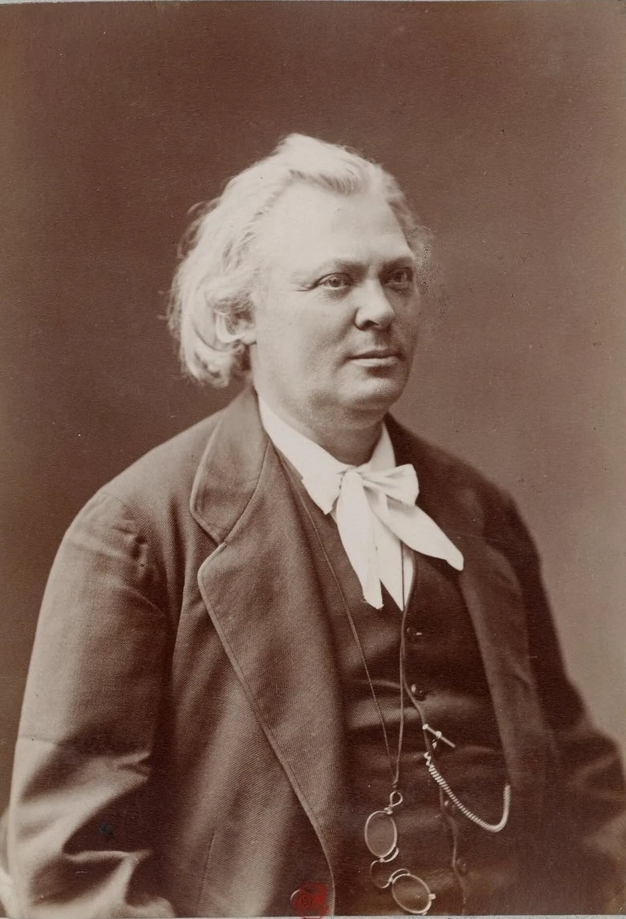 Portrait of Oscar Comettant (1819–1898) – memorial page