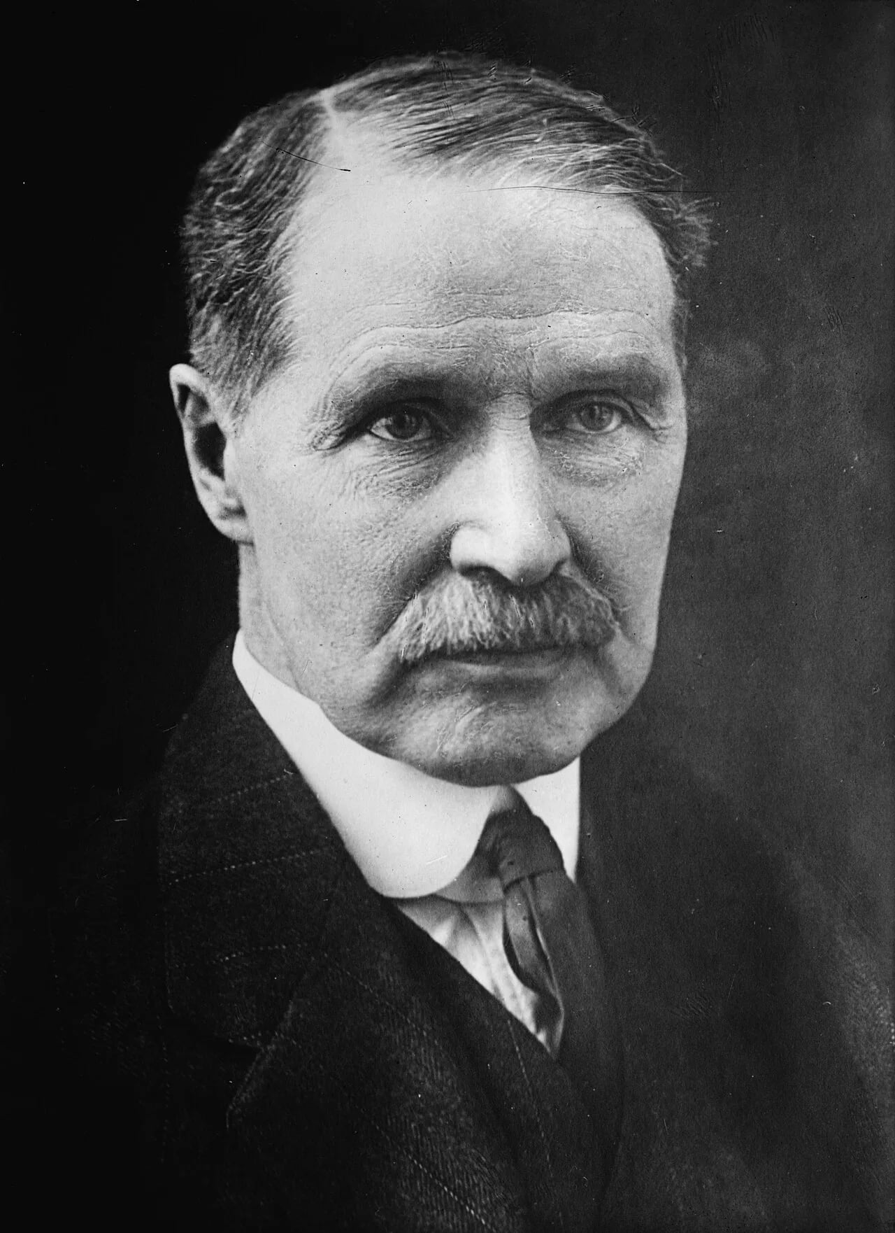 Portrait of Andrew Bonar Law (1858–1923) – memorial page