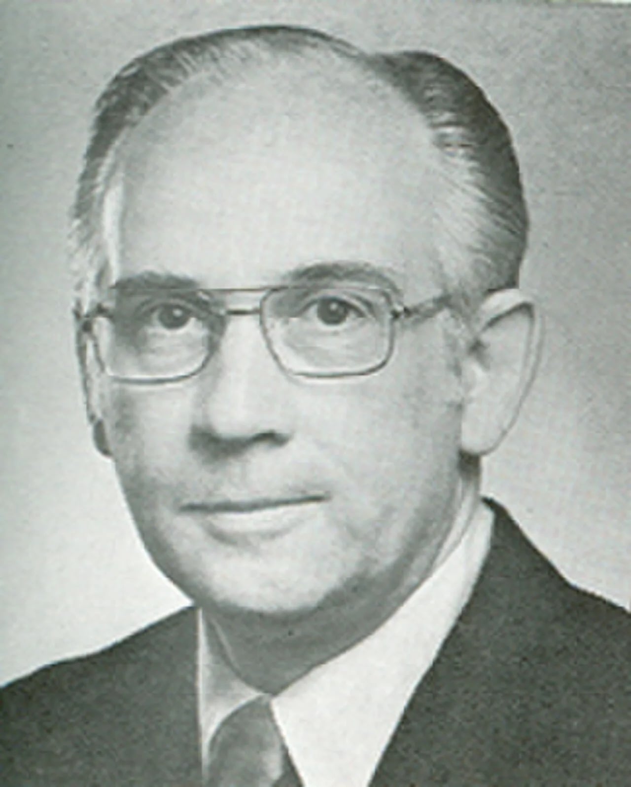Porträt von William J. Edwards (1928–2019) – Gedenkseite