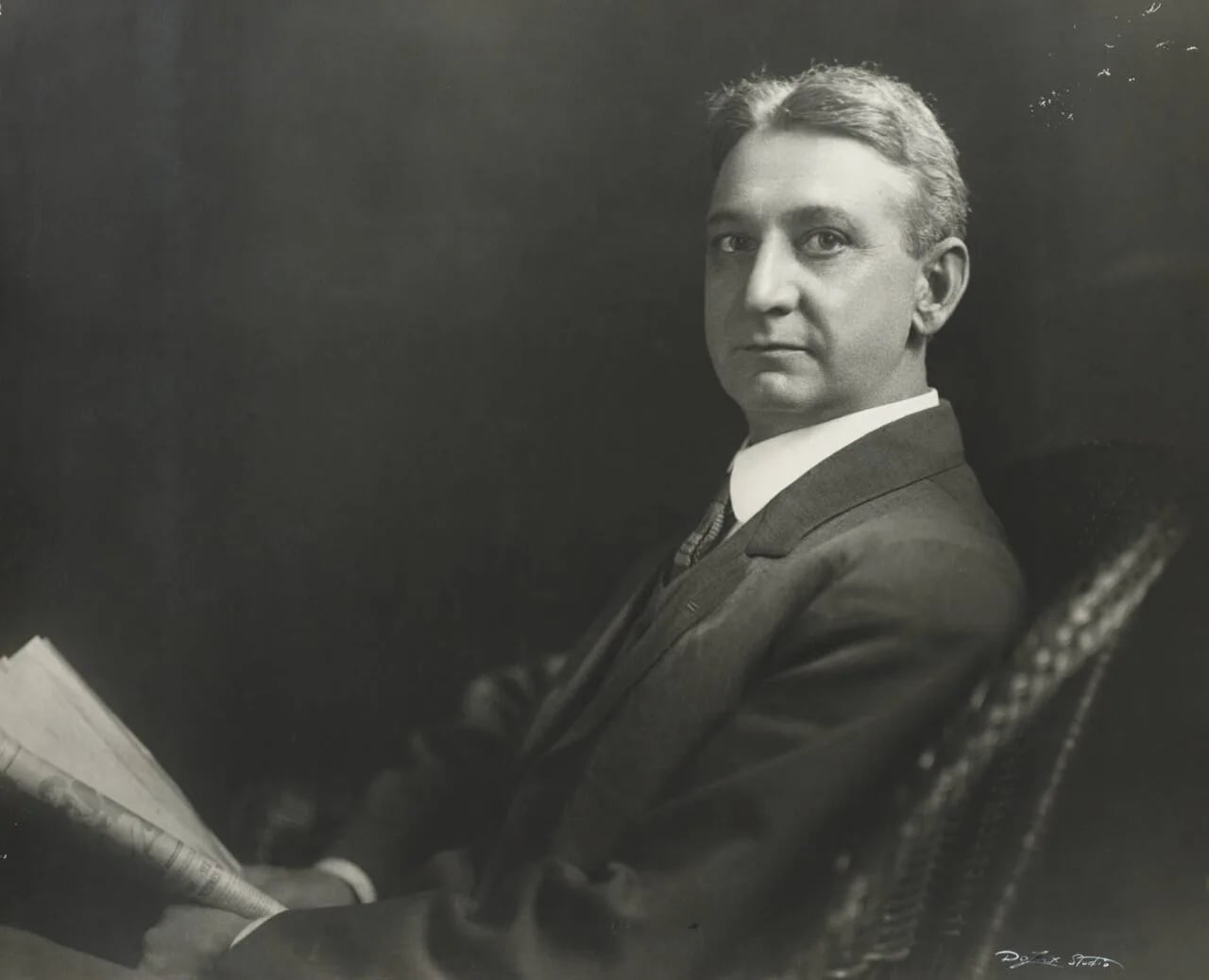 Porträt von J. M. Perkins (1863–1926) – Gedenkseite