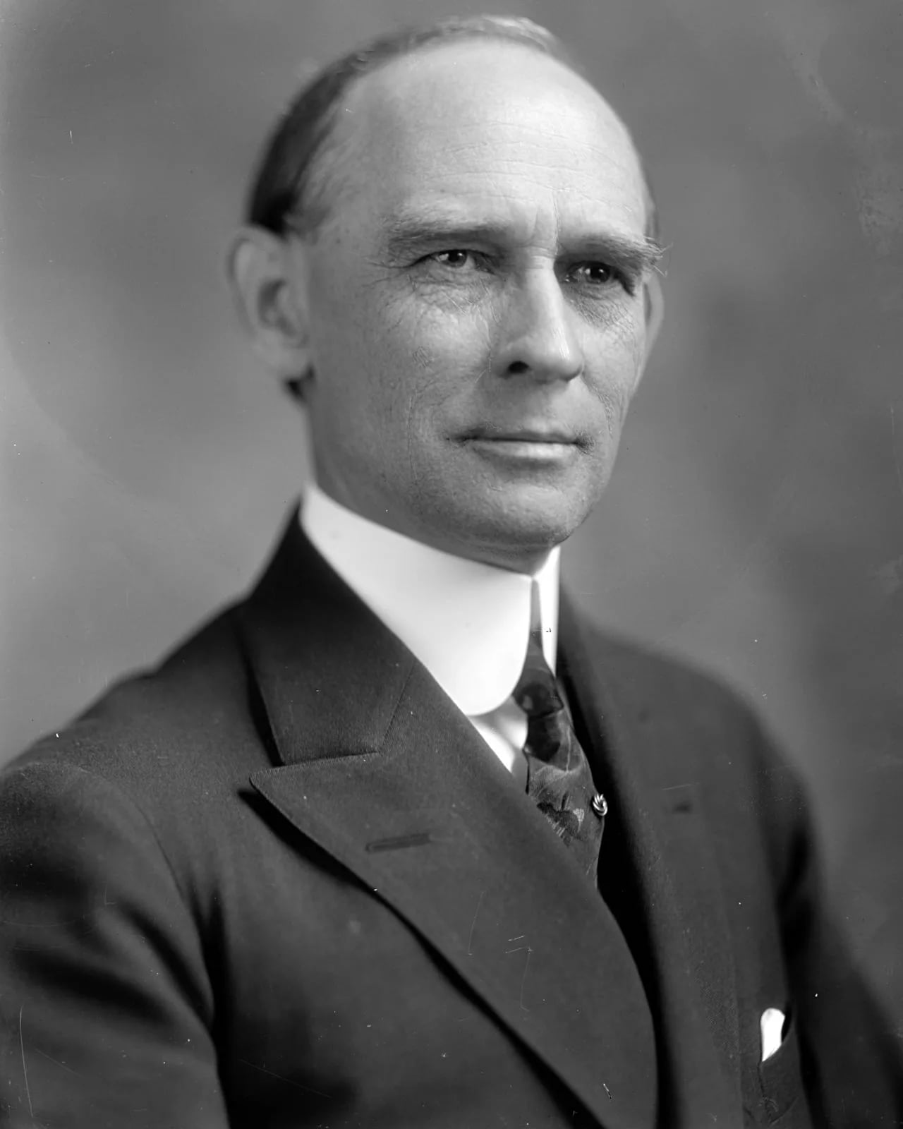 Portrait of Joe H. Eagle (1870–1963) – memorial page