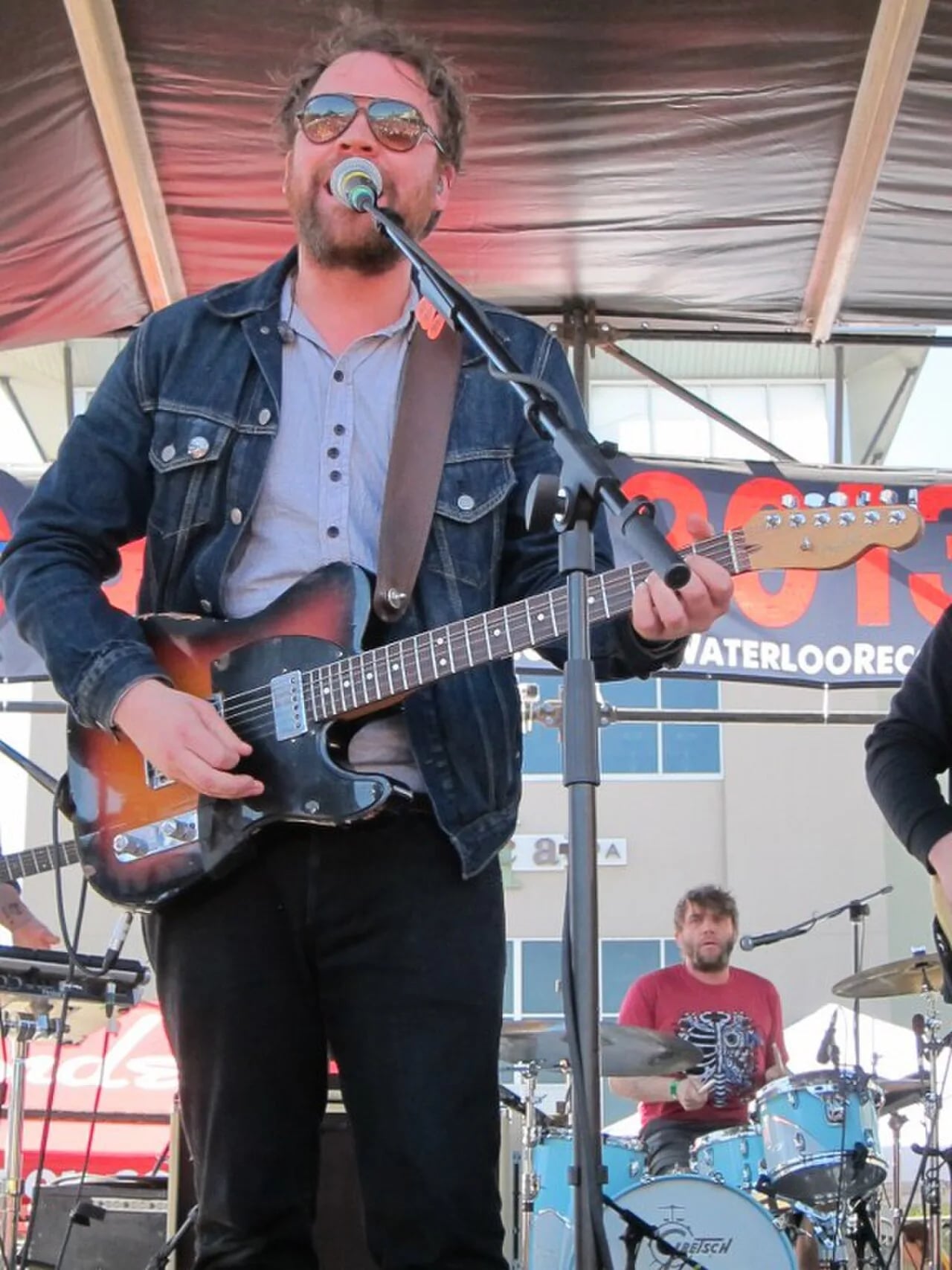 Porträt von Scott Hutchison (1981–2018) – Gedenkseite