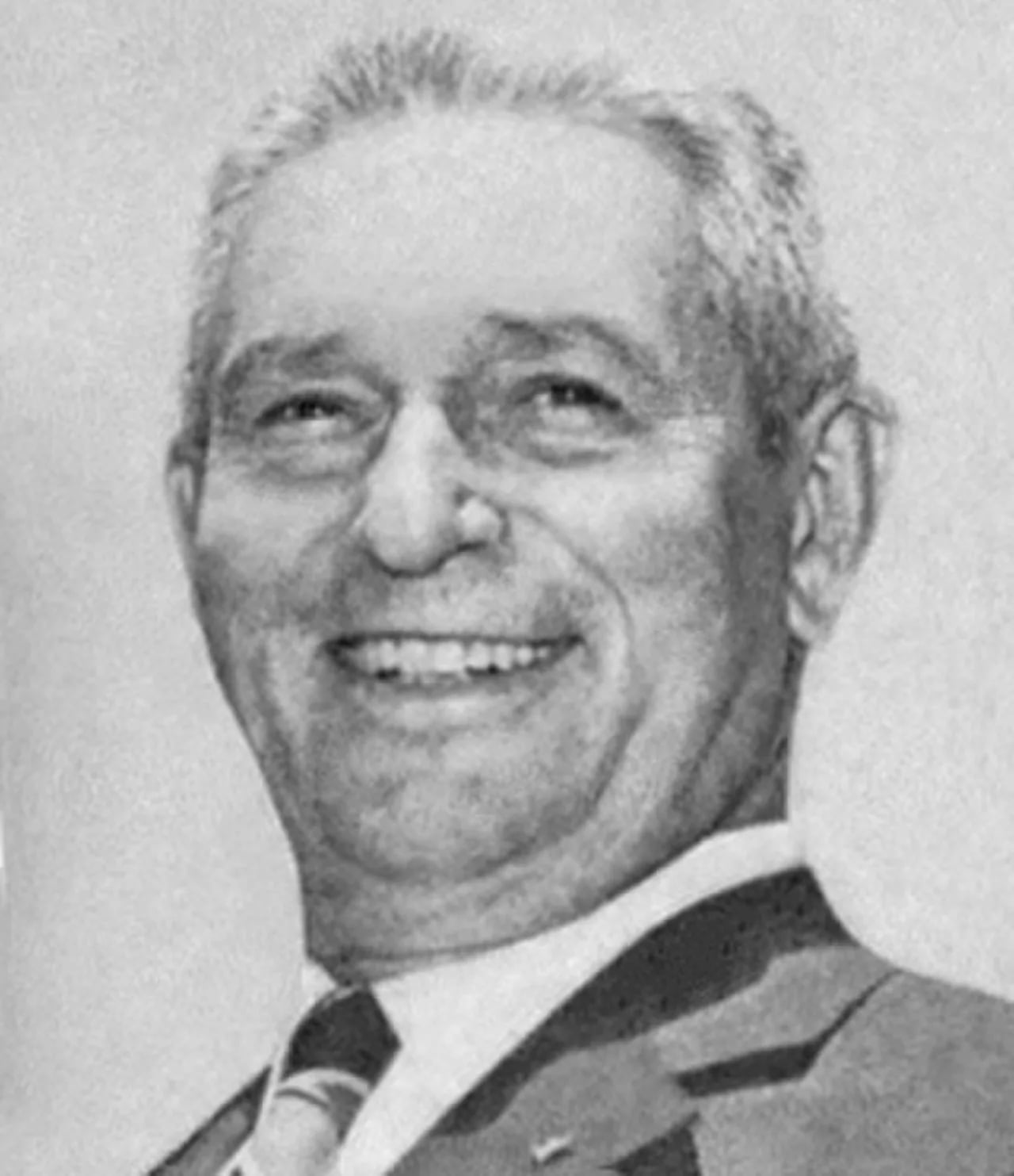 Portrait of John E. Hunt (1908–1989) – memorial page