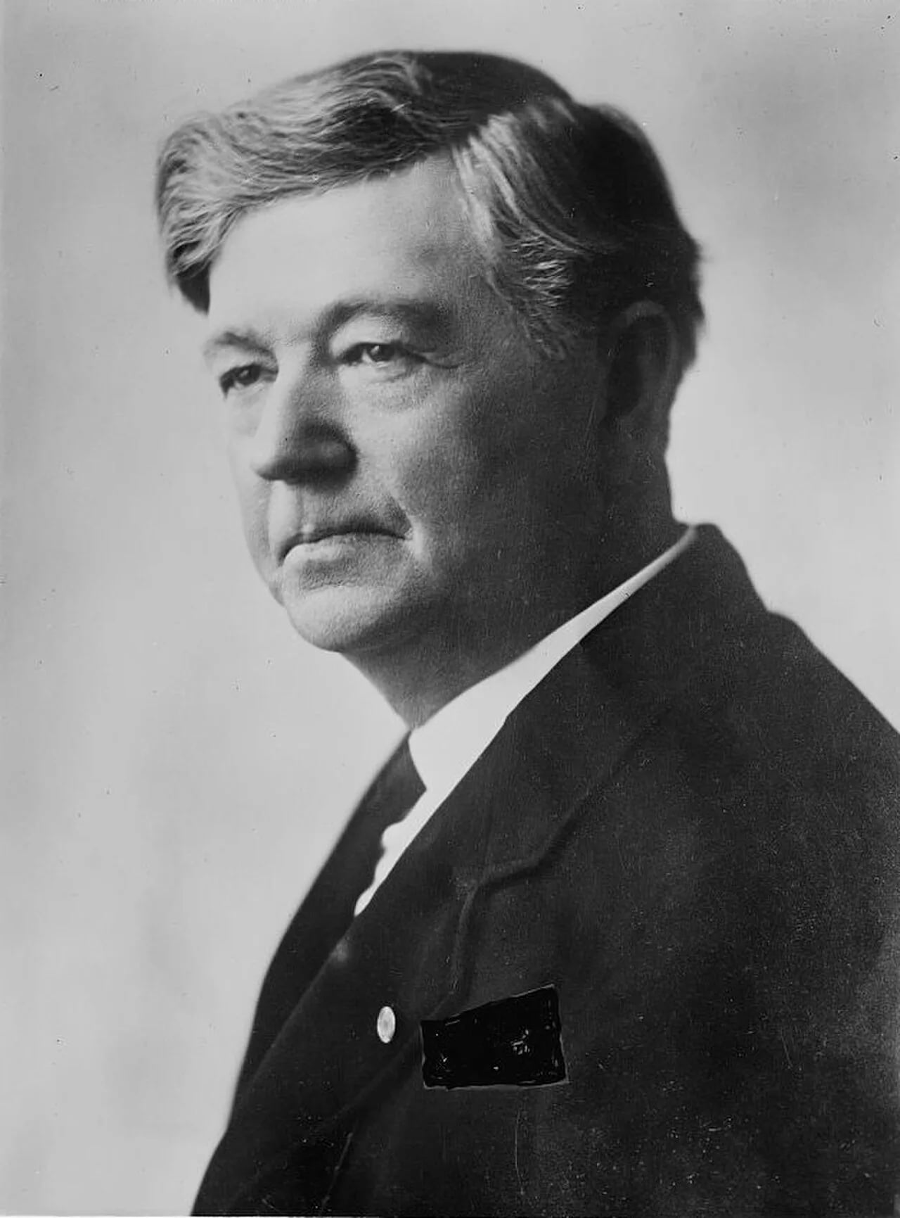 Porträt von John Gardiner Richards (1864–1941) – Gedenkseite