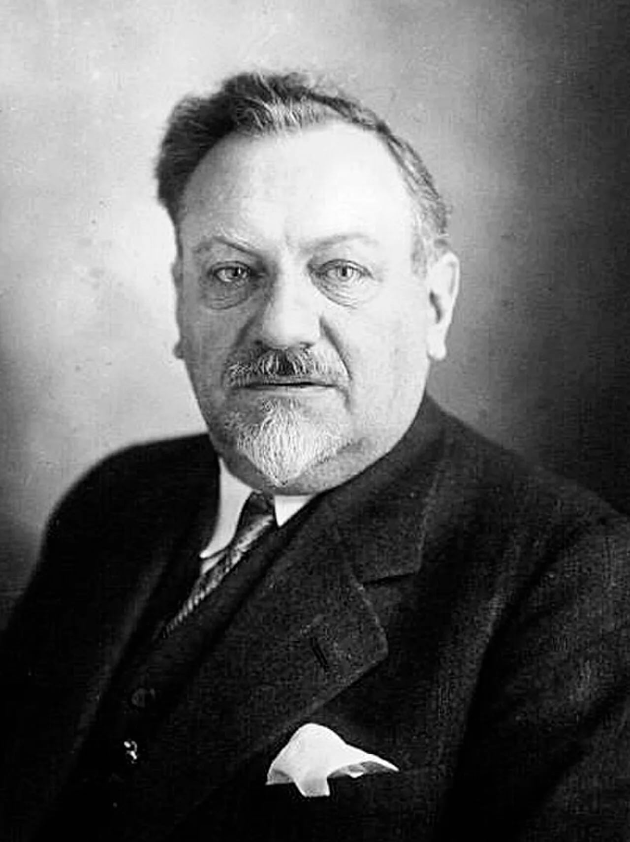Portrait of Joseph Pfleger (1873–1957) – memorial page