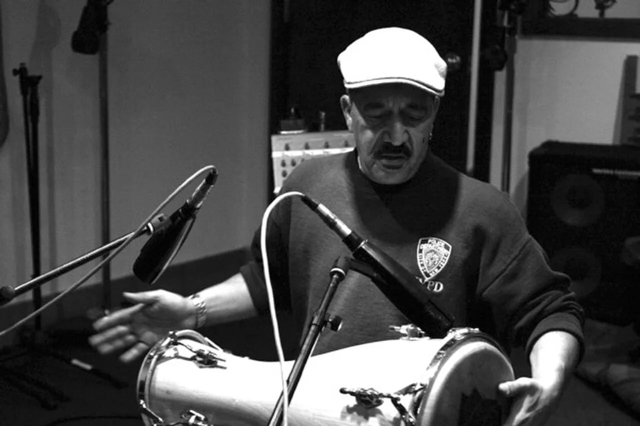 Portrait of Milton Cardona (1944–2014) – memorial page