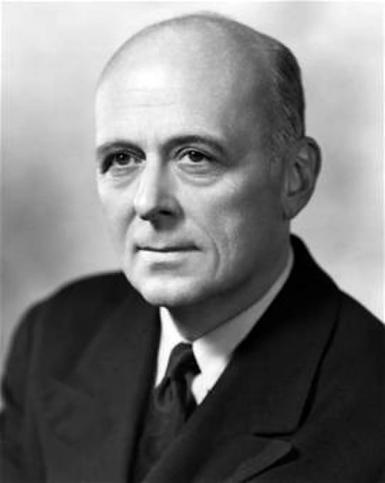 Portrait of Thomas K. Finletter (1893–1980) – memorial page