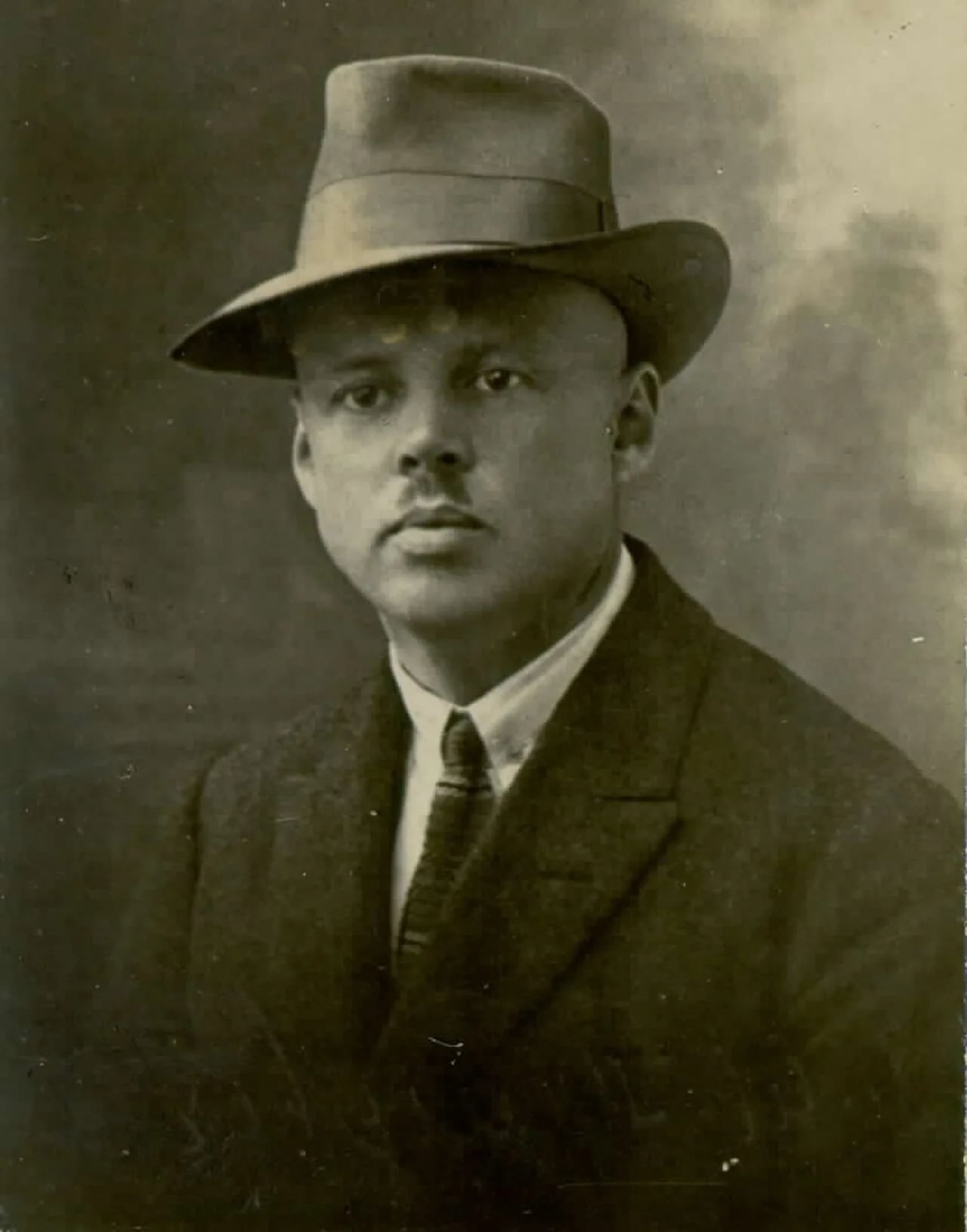 Portrait of Lojz Kraigher (1877–1959) – memorial page