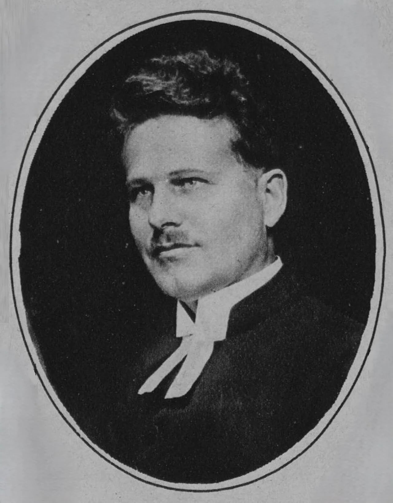 Portrait of Johannes Kunila (1887–1942) – memorial page