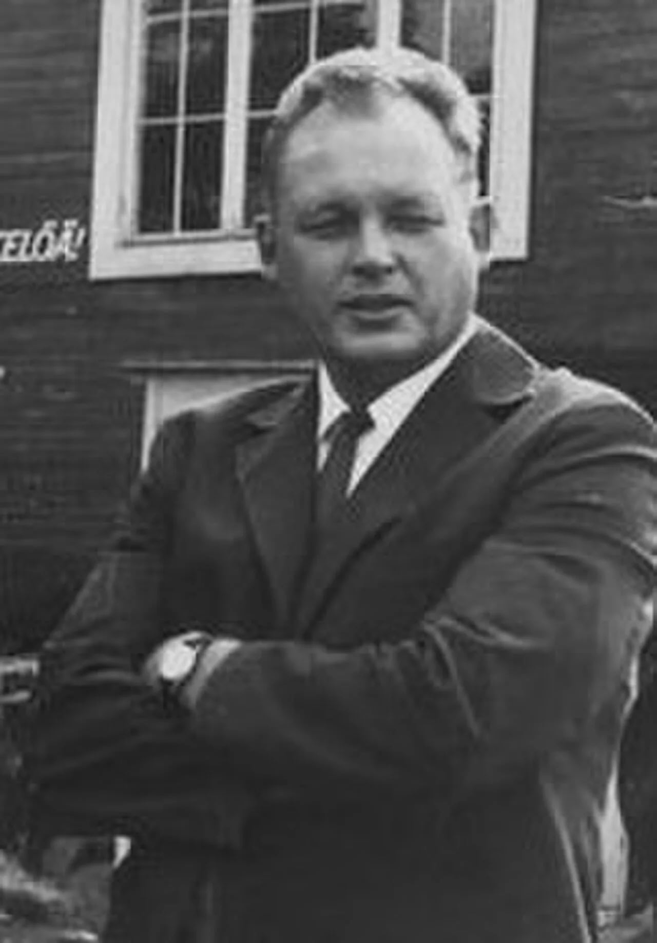 Portrait of Uljas Mäkelä (1924–2010) – memorial page