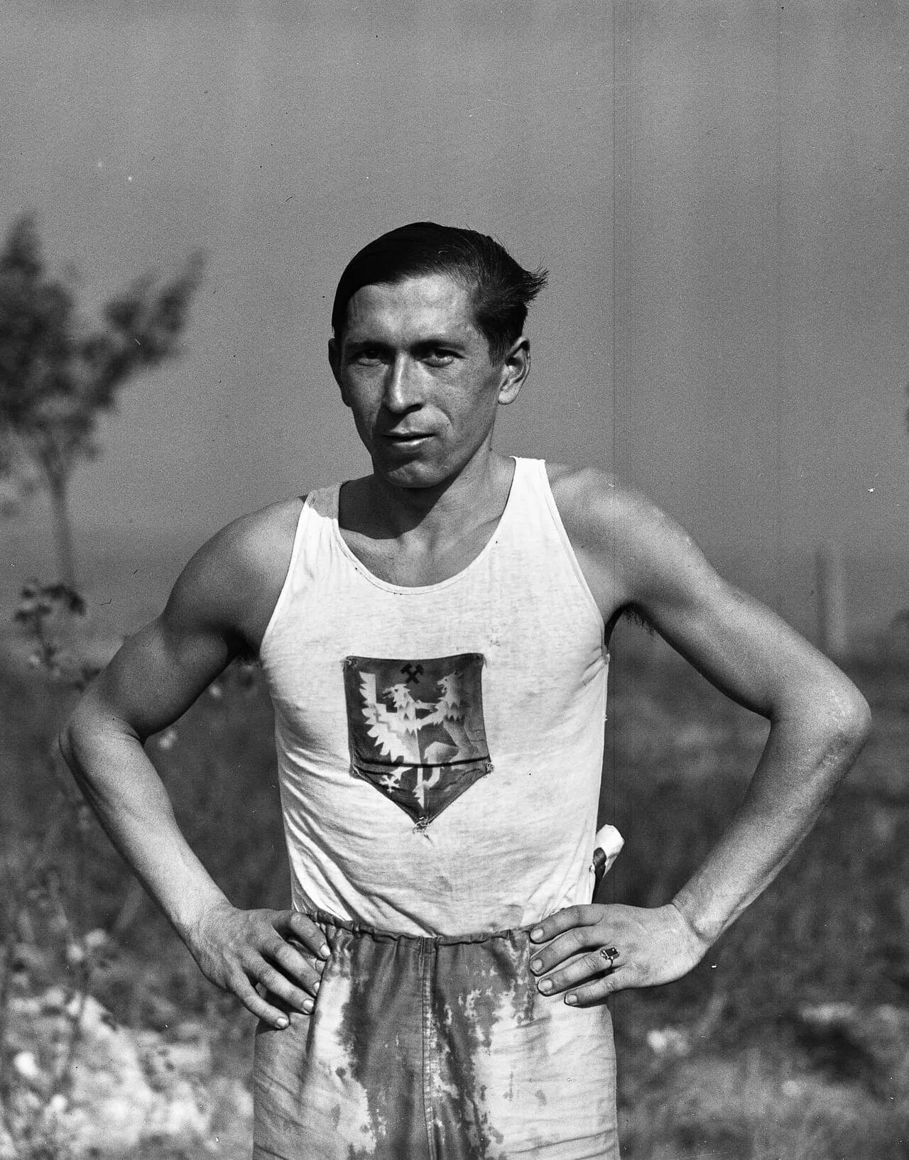Portrait of Václav Hošek (1909–1942) – memorial page