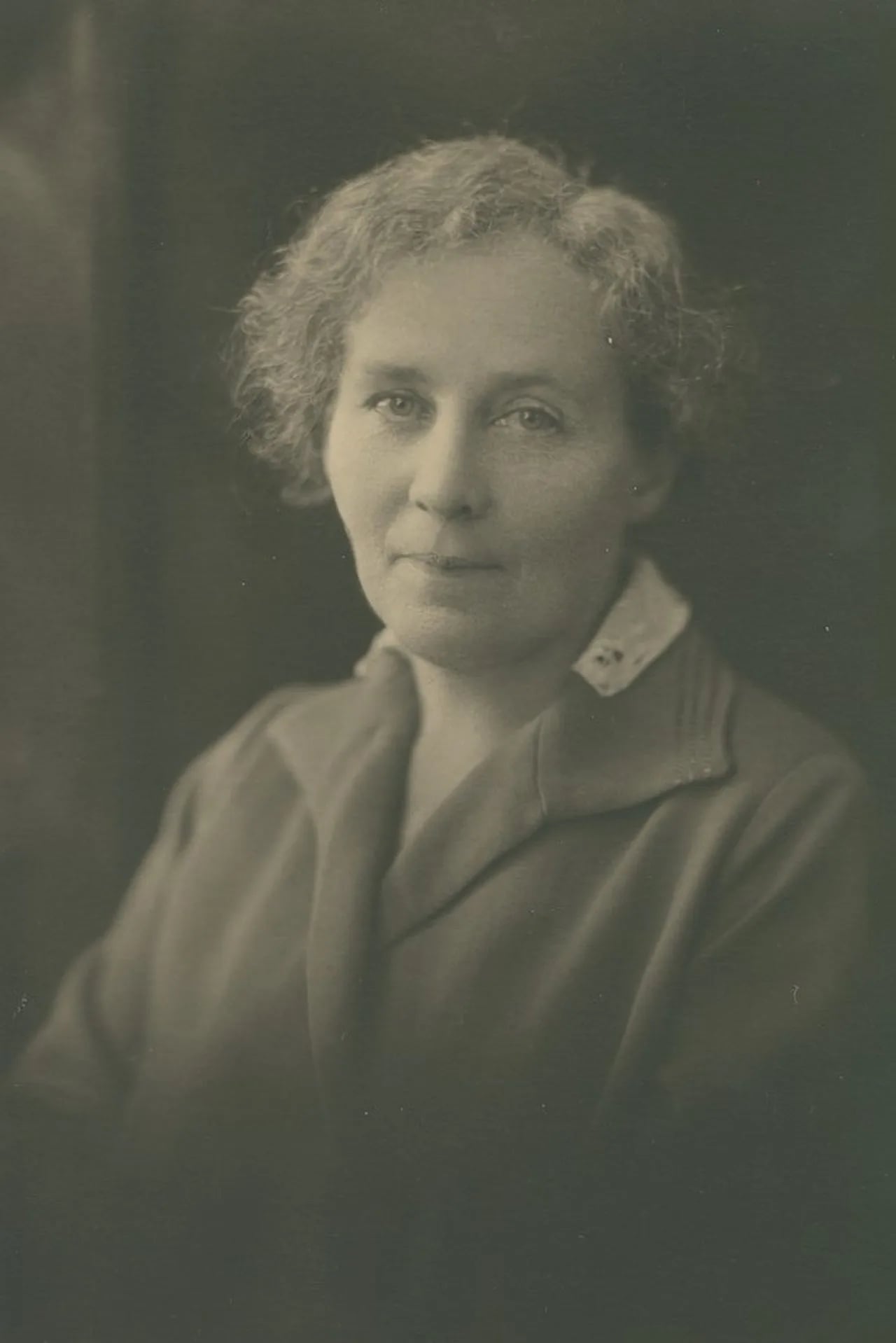 Portrait of Laura Margaret Hope (1868–1952) – memorial page