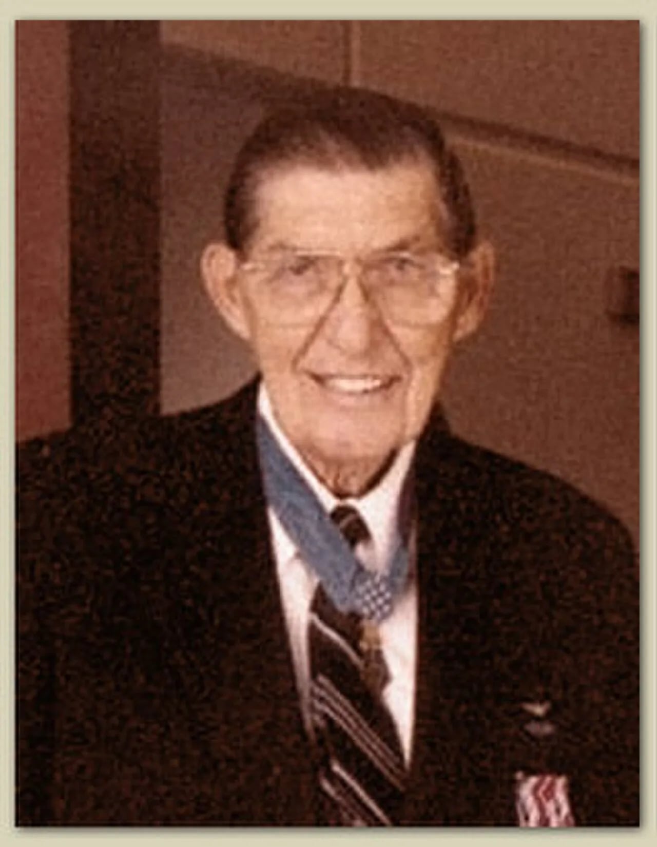 Porträt von Van T. Barfoot (1919–2012) – Gedenkseite