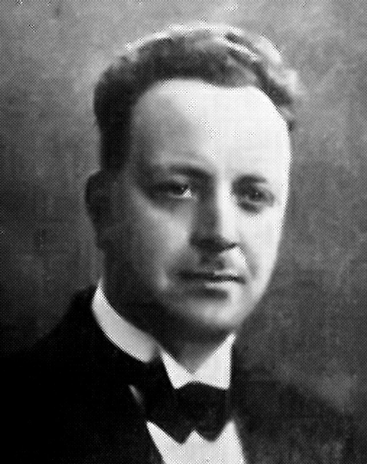 Portrait of Julien Lehouck (1896–1944) – memorial page
