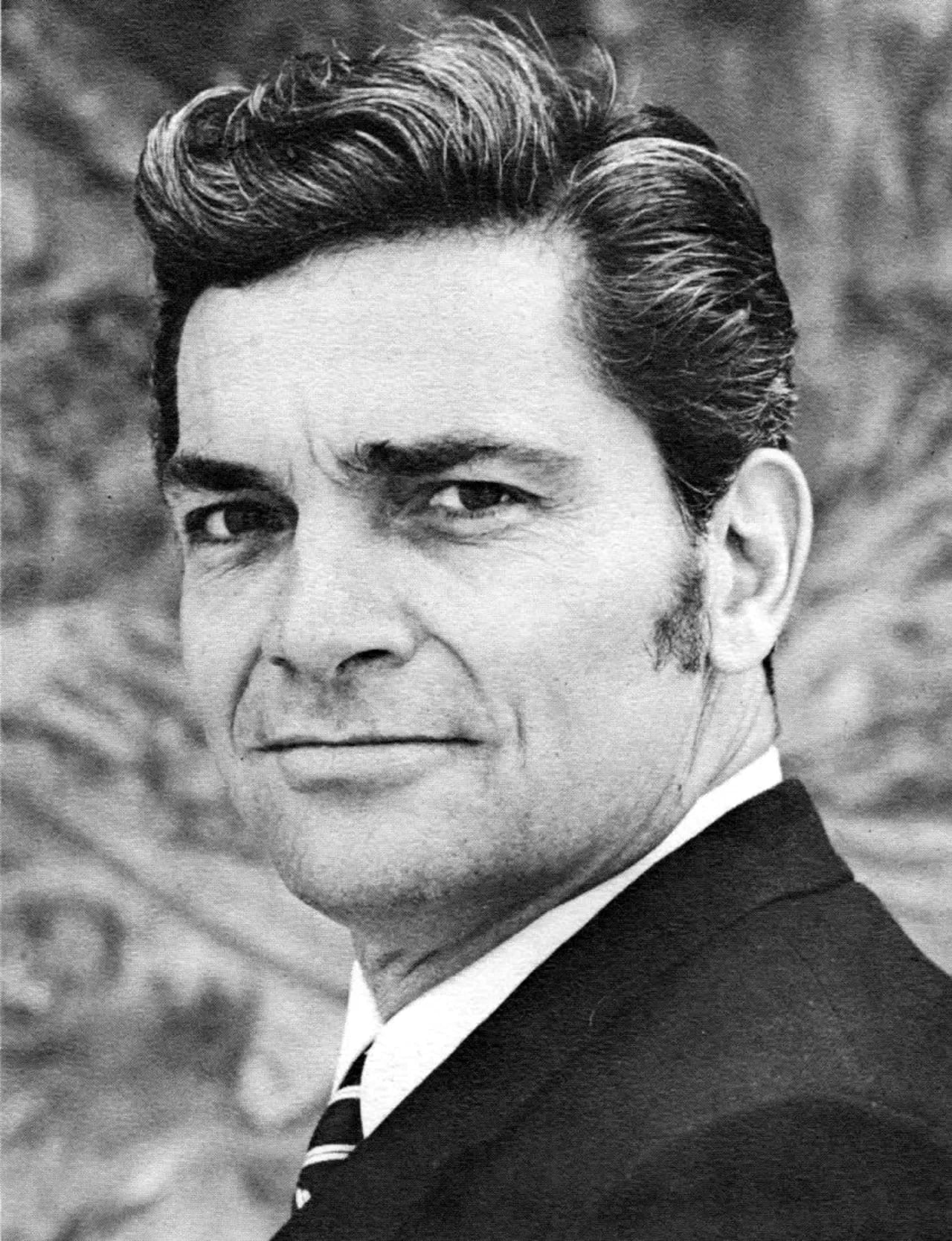Porträt von Larry Pennell (1928–2013) – Gedenkseite