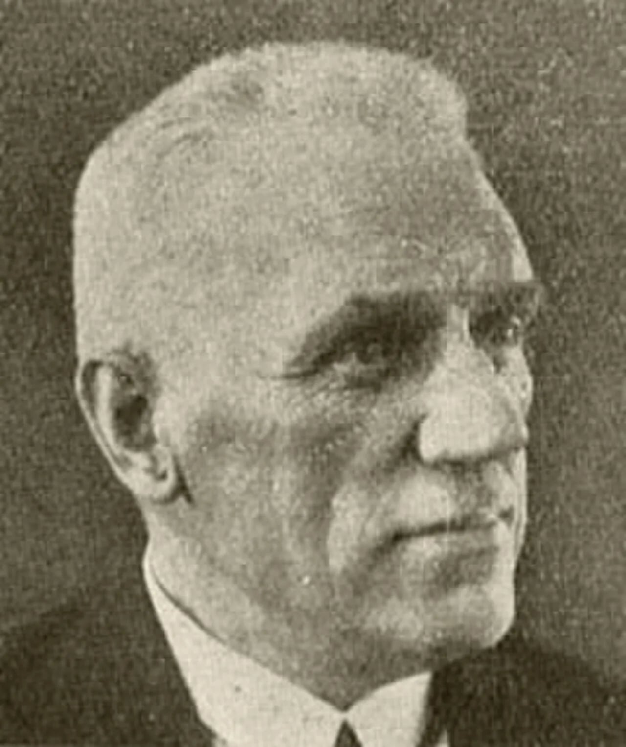 Porträt von Lolle Klaas Okma (1876–1936) – Gedenkseite
