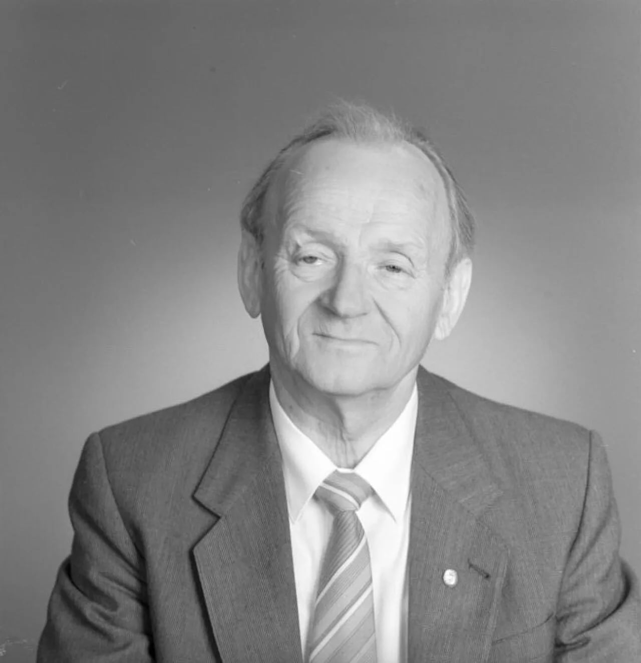 Portrait of Ludwig Mecklinger (1919–1994) – memorial page