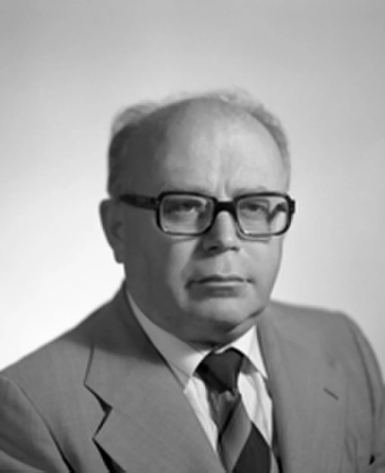 Portrait of Antonio Romeo (1923–1999) – memorial page