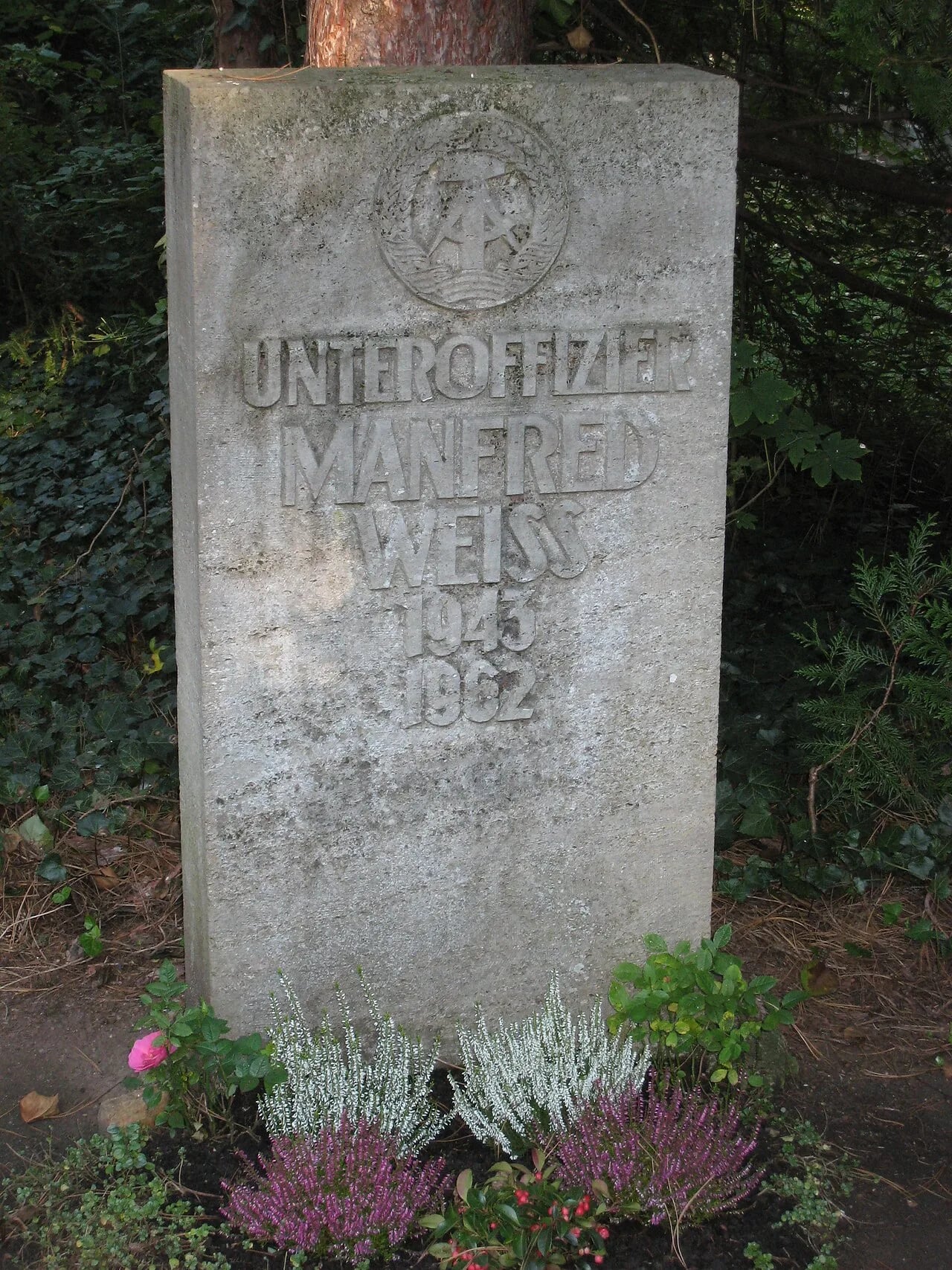 Porträt von Manfred Weiss (1943–1962) – Gedenkseite