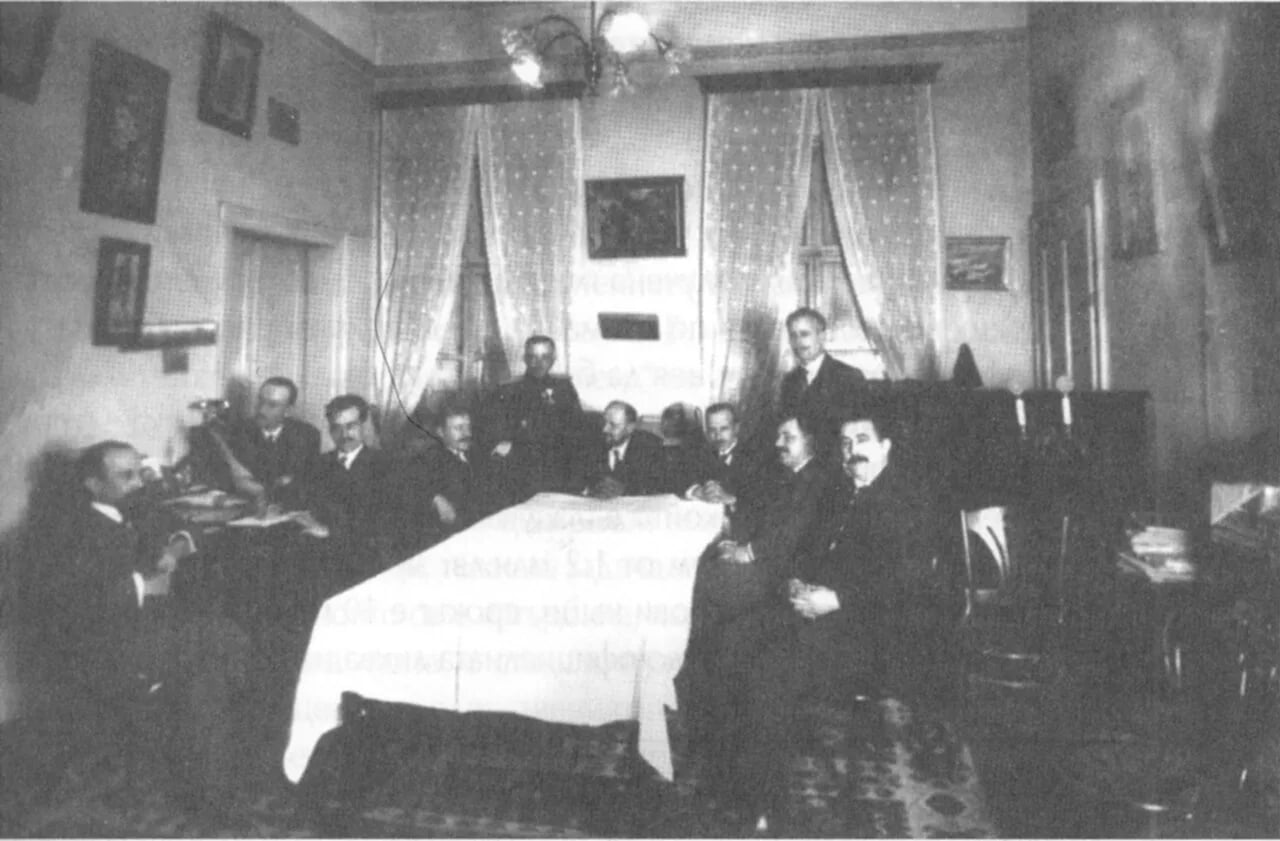 Porträt von Dimo Kasassow (1886–1980) – Gedenkseite