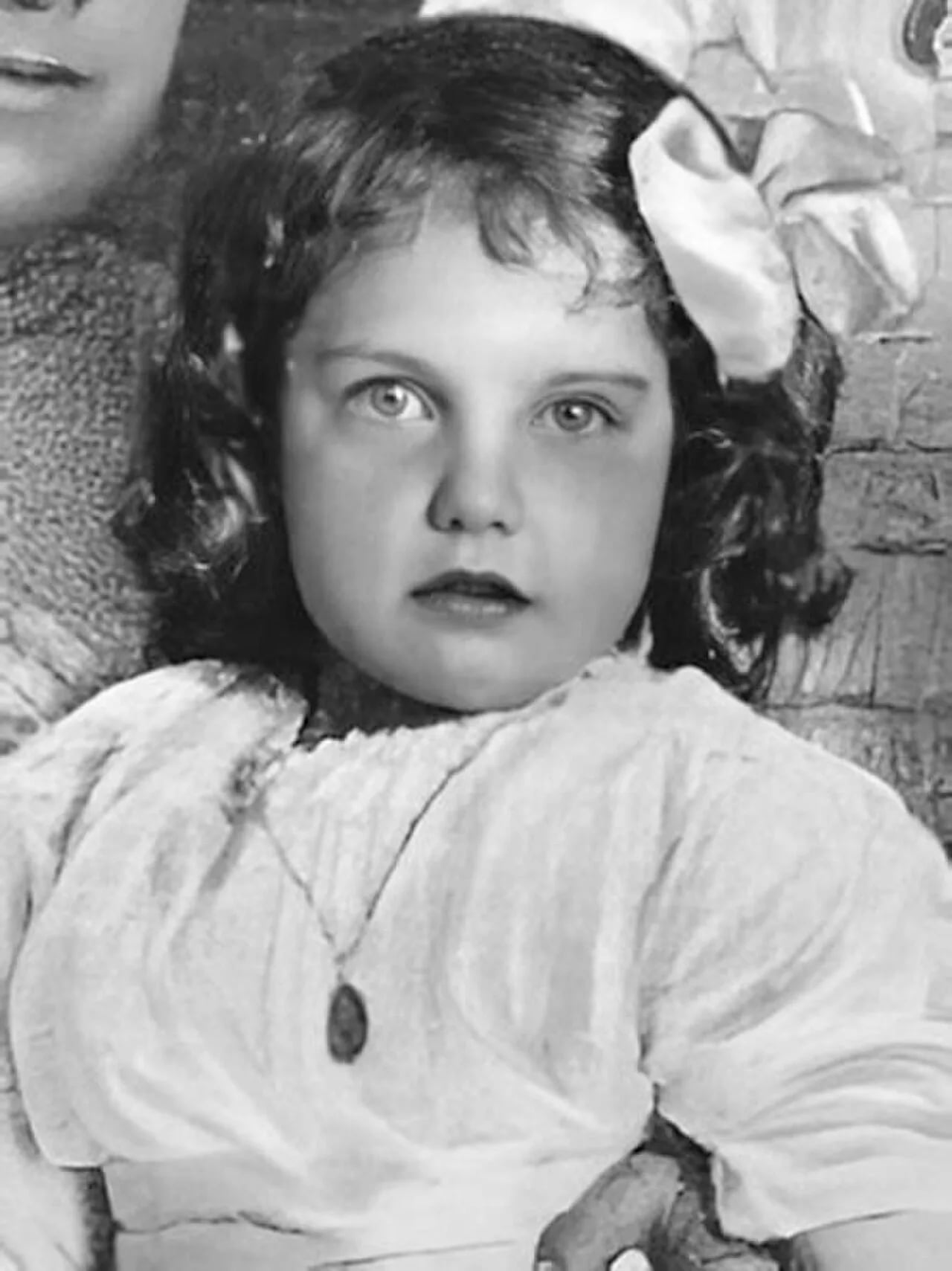 Porträt von Infanta Maria del Pilar of Spain (1912–1918) – Gedenkseite