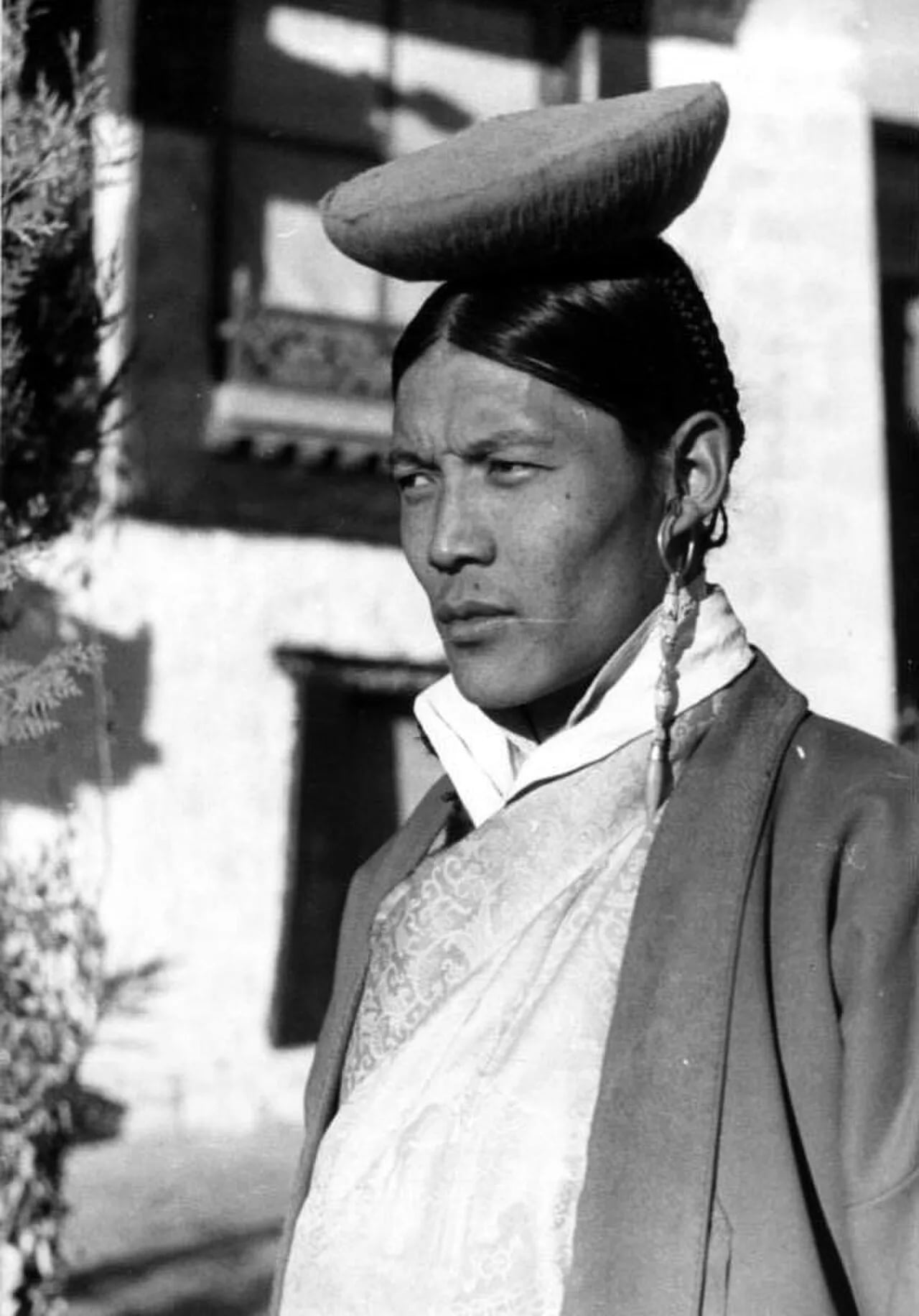 Porträt von Jigmé Taring (1908–1991) – Gedenkseite