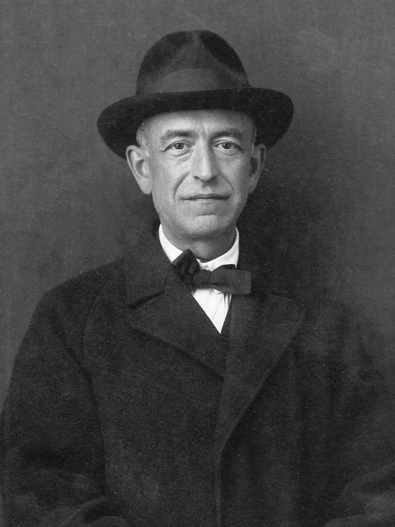 Porträt von Manuel de Falla (1876–1946) – Gedenkseite