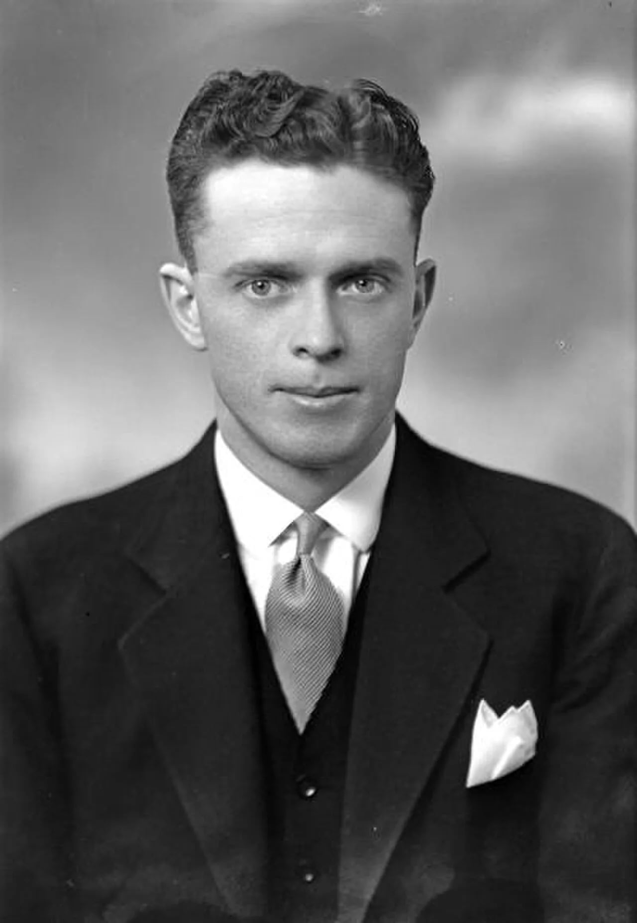 Portrait of John N. Sylvester (1909–1993) – memorial page