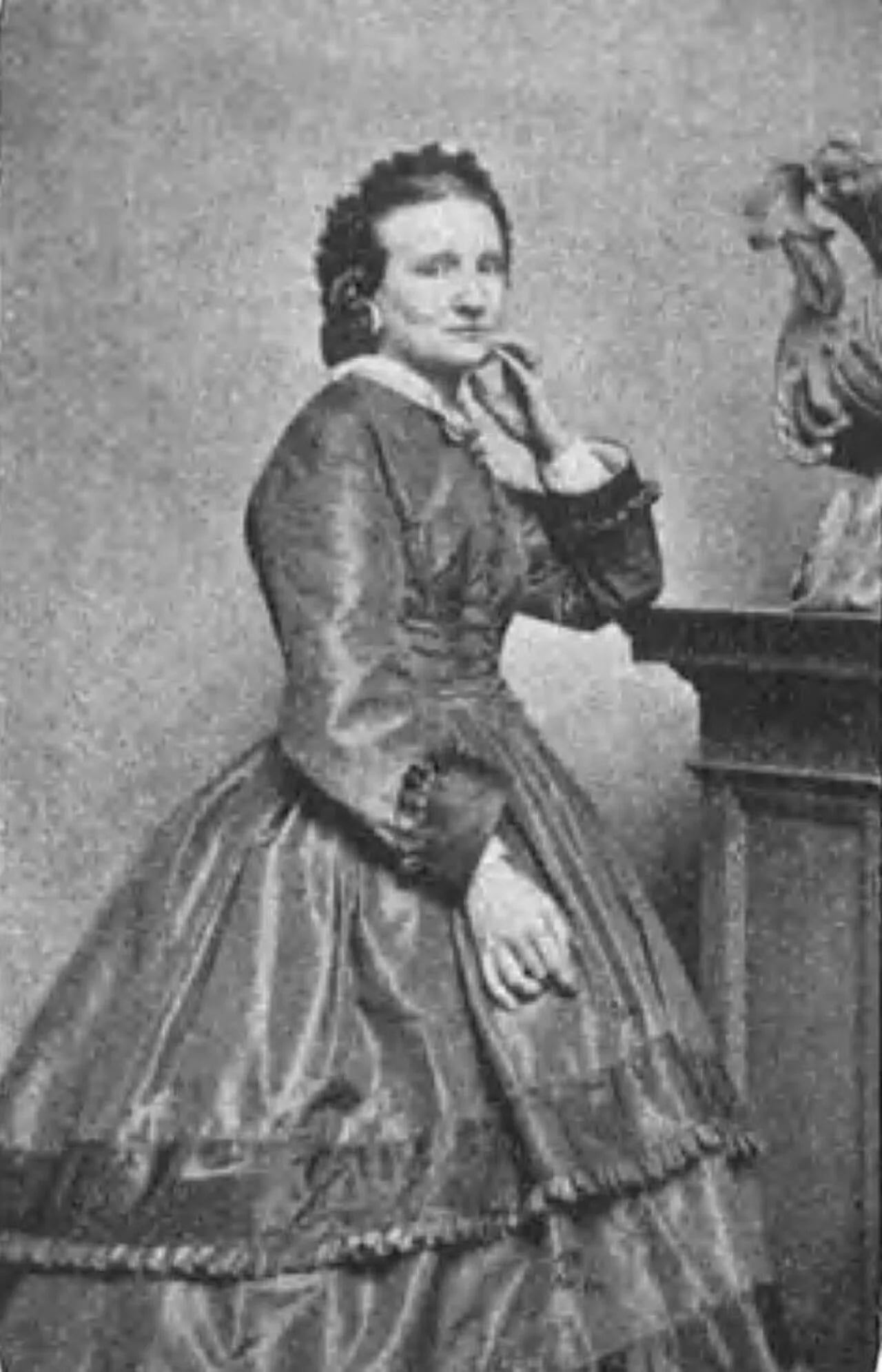 Porträt von Henriëtte Jacqueline Sablairolles (1833–1890) – Gedenkseite