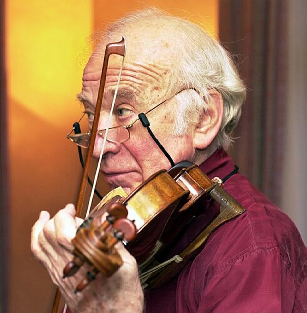 Porträt von Yfrah Neaman (1923–2003) – Gedenkseite