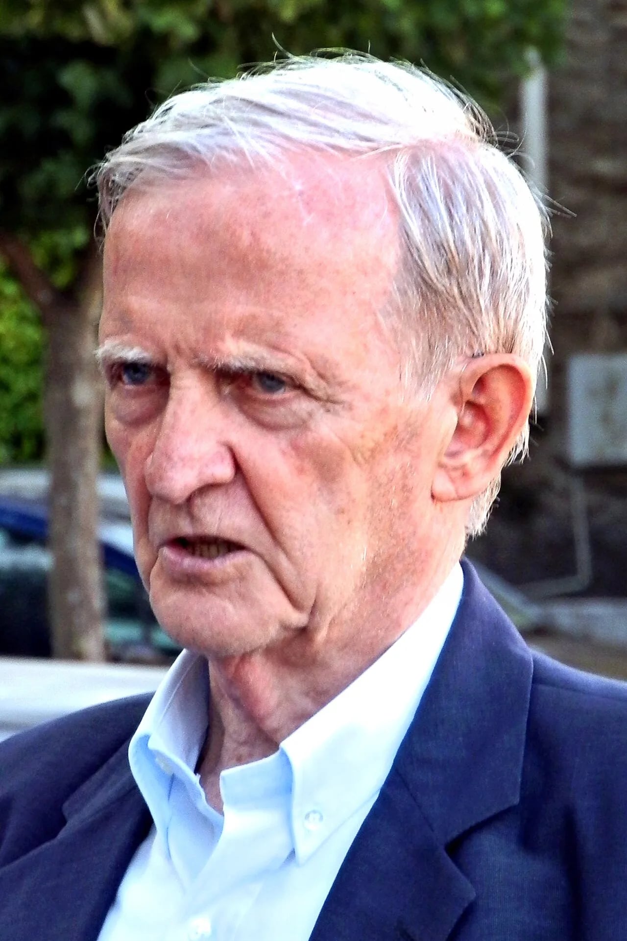 Portrait of Edmond Simeoni (1934–2018) – memorial page
