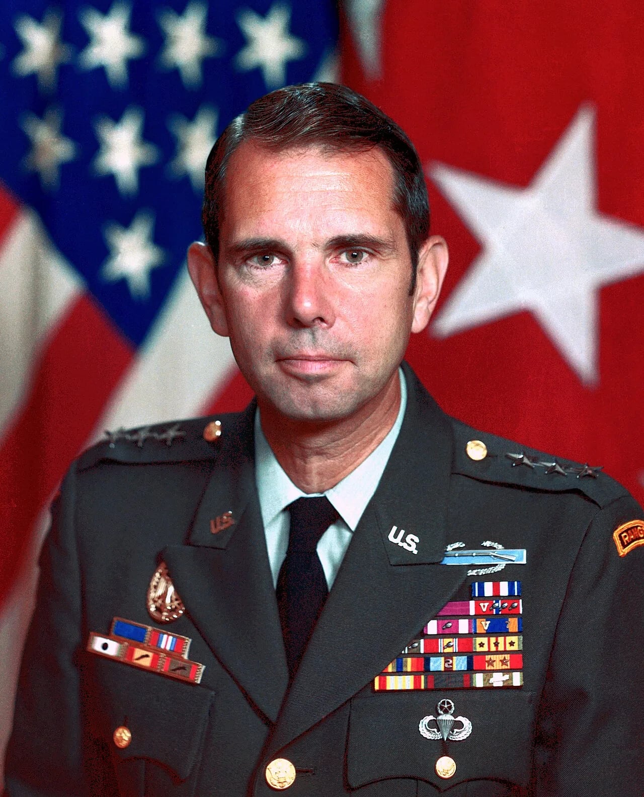 Portrait of Robert M. Elton (1932–2024) – memorial page