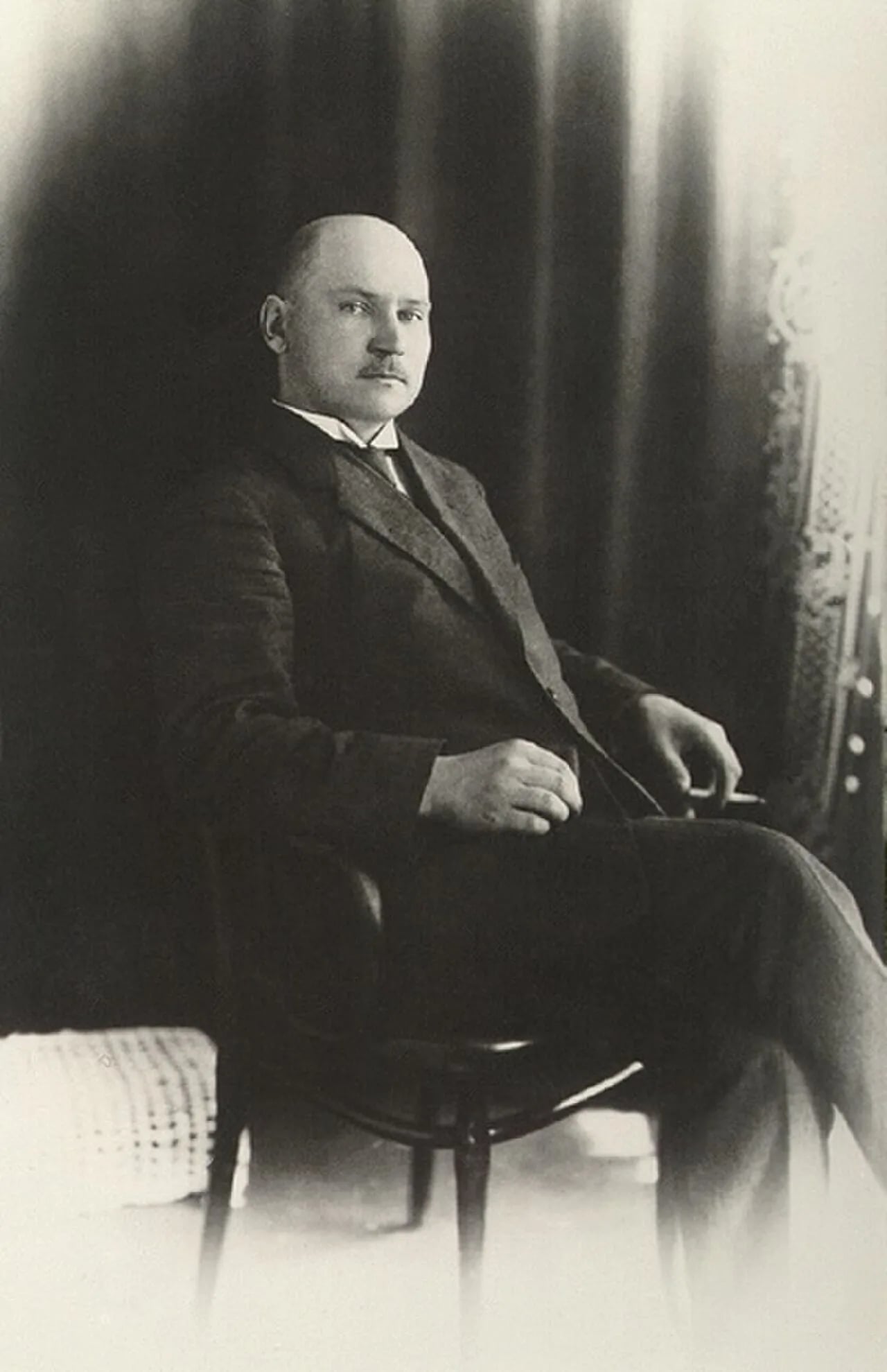 Portrait of Oskar Luts (1887–1953) – memorial page