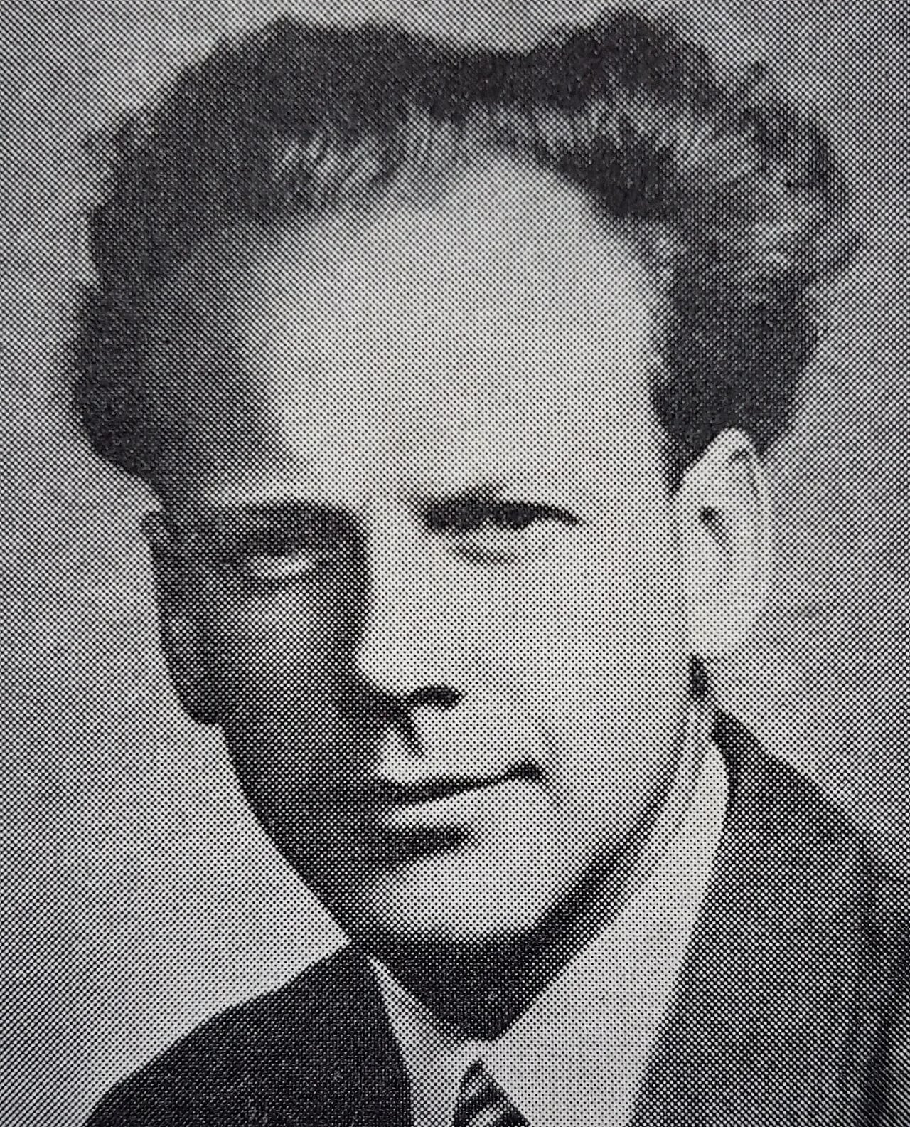 Portrait of Odd Fjordholm (1918–2005) – memorial page
