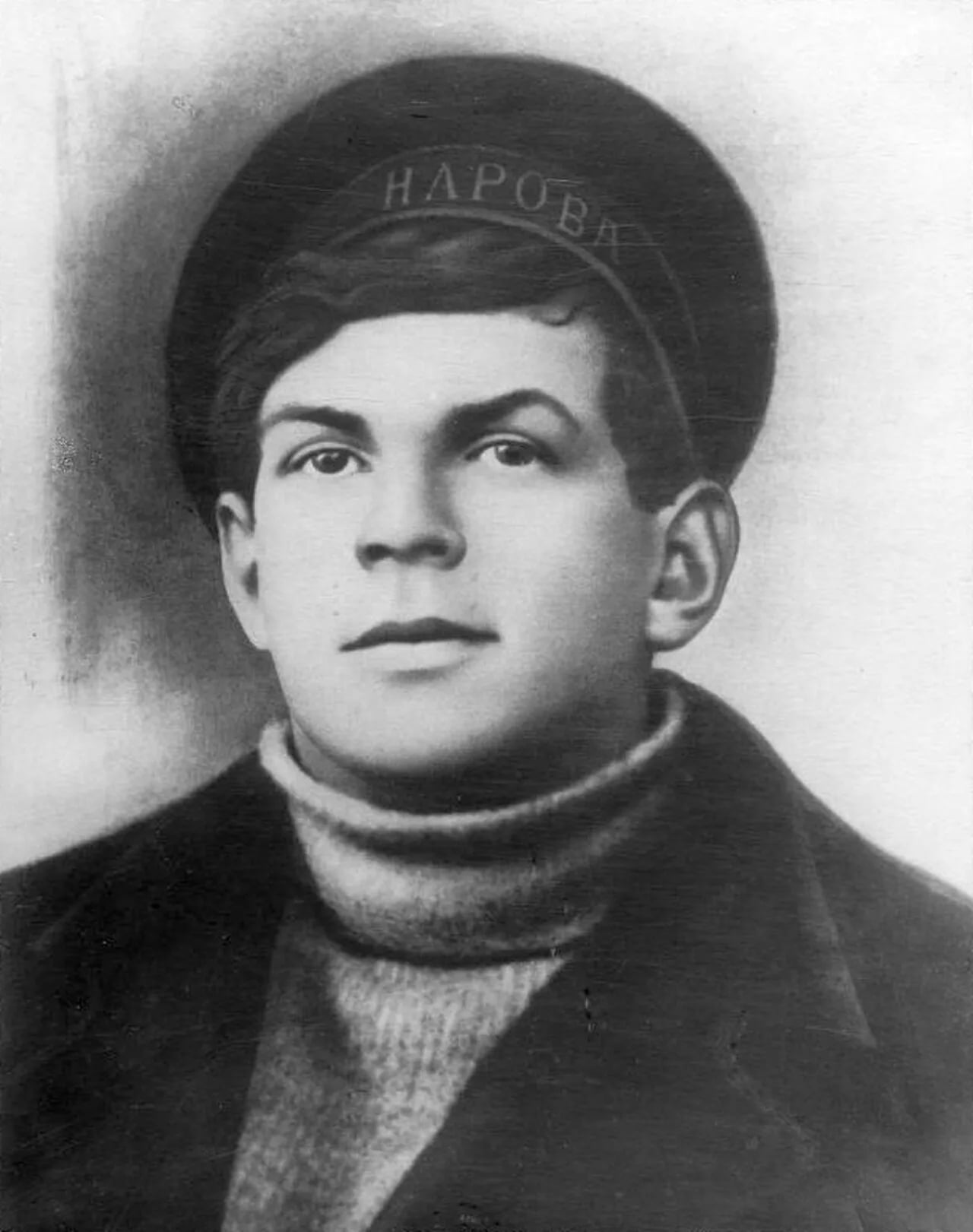 Portrait of Anatoli Zhelezniakov (1895–1919) – memorial page