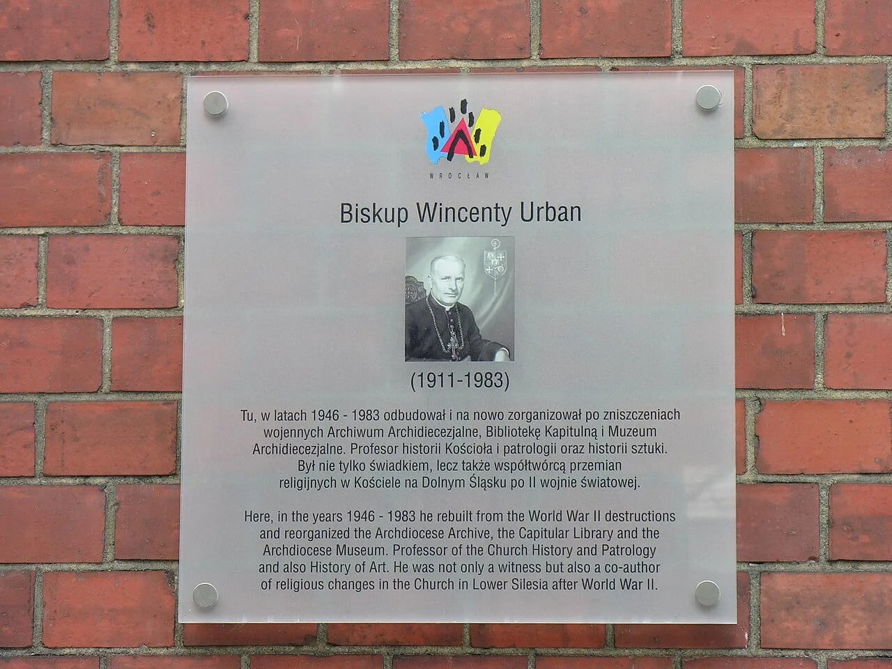Portrait of Wincenty Urban (1911–1983) – memorial page