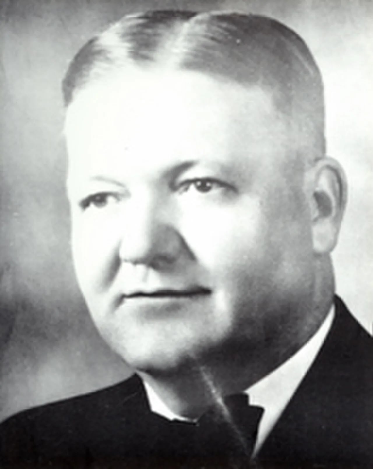 Porträt von Paul Stewart (1892–1950) – Gedenkseite