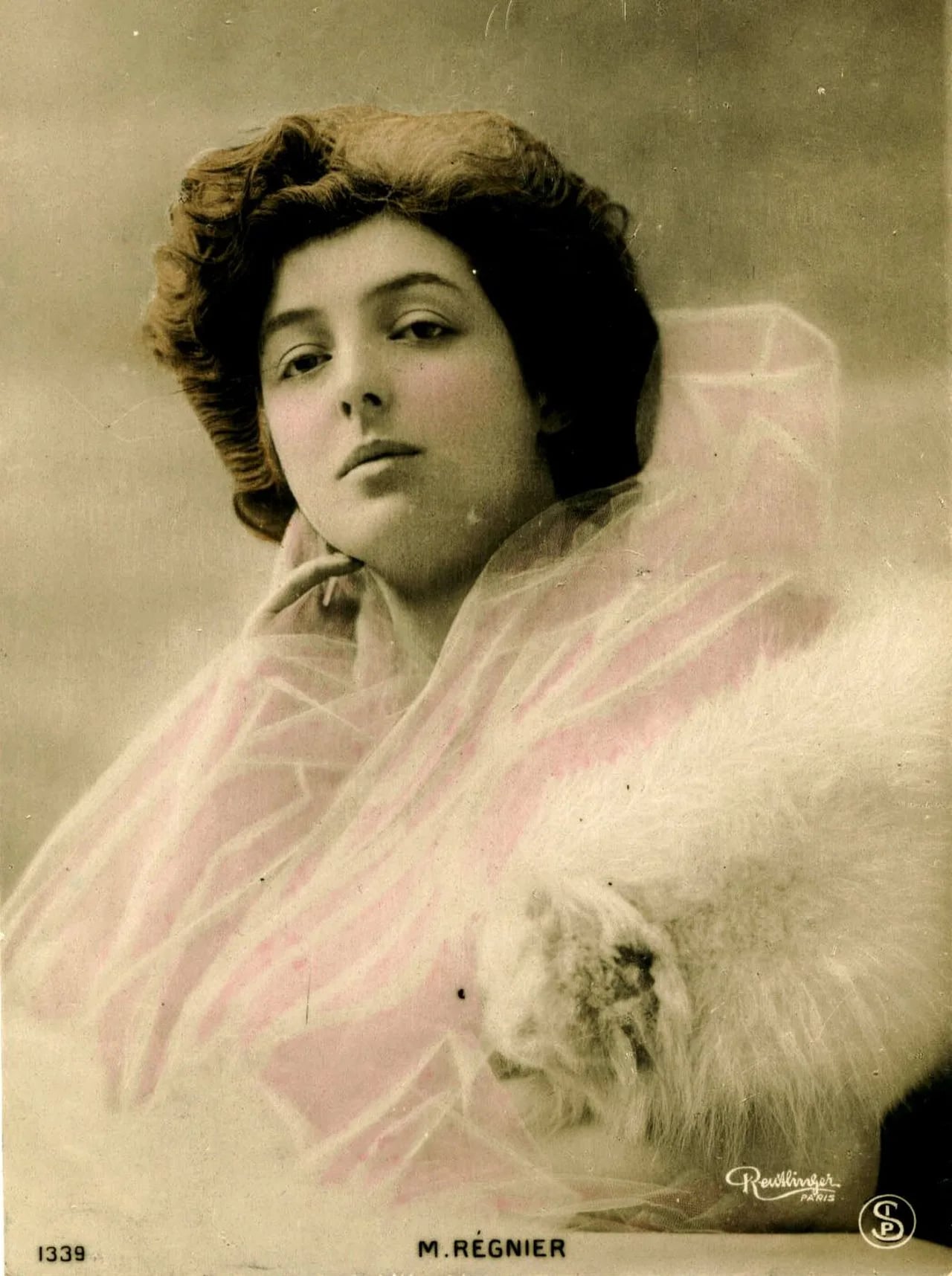 Porträt von Marthe Régnier (1880–1967) – Gedenkseite