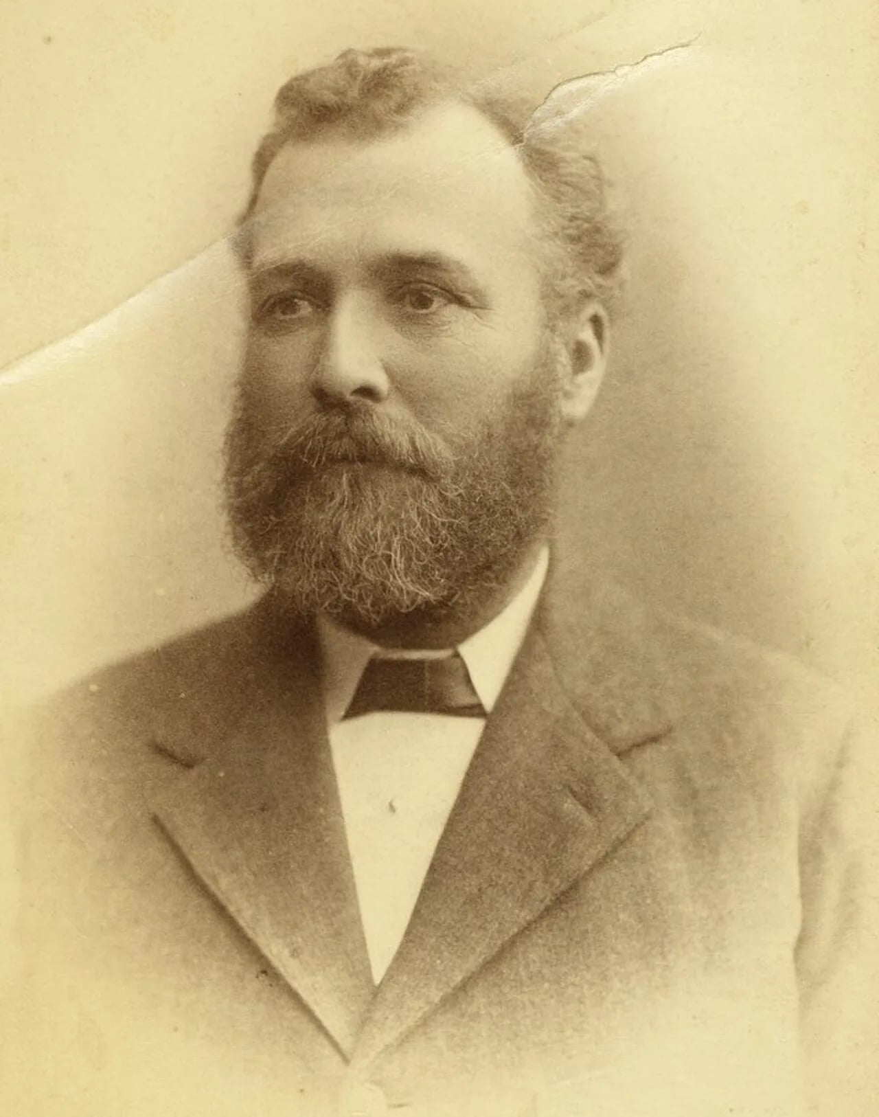Portrait of Thomas Brooker (1850–1927) – memorial page