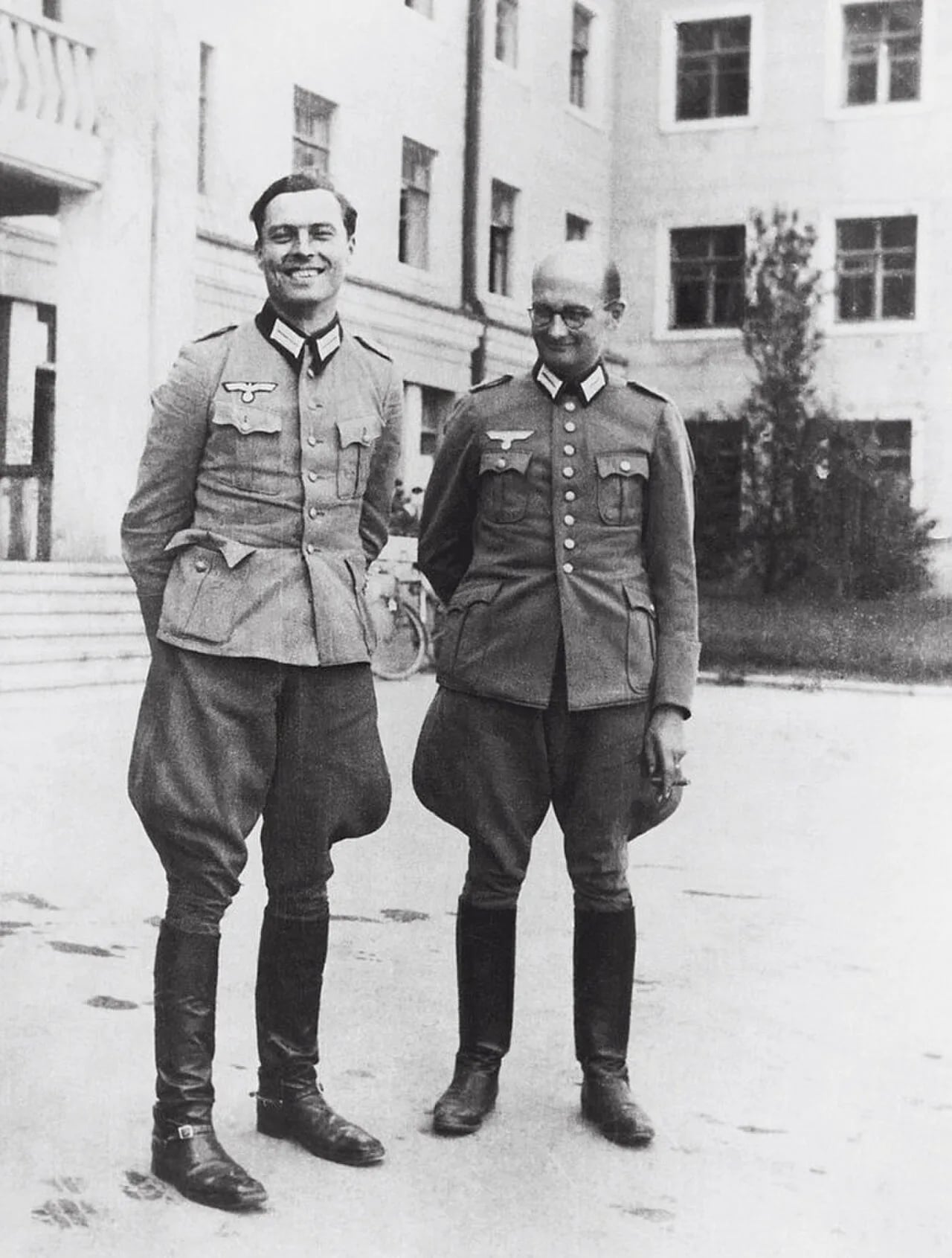 Porträt von Claus Schenk Graf von Stauffenberg (1907–1944) – Gedenkseite