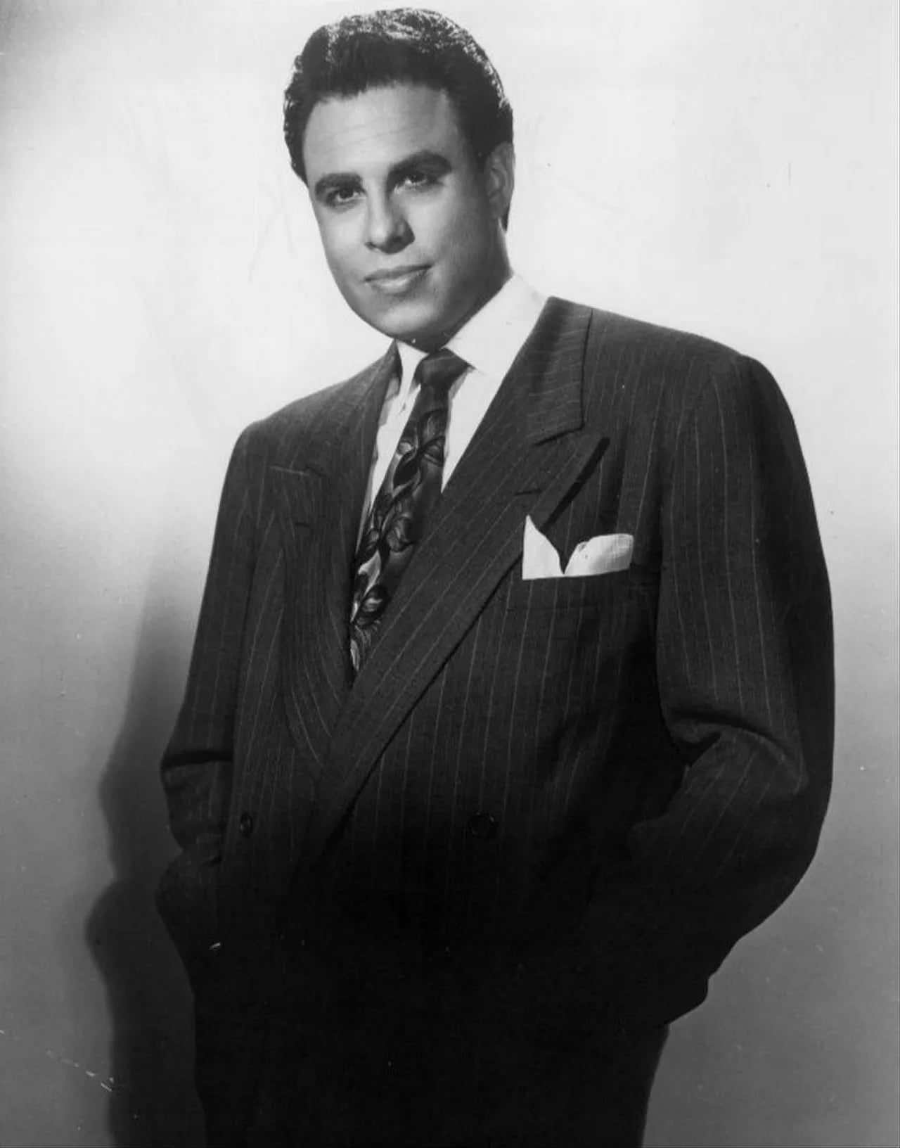 Portrait of George London (1920–1985) – memorial page