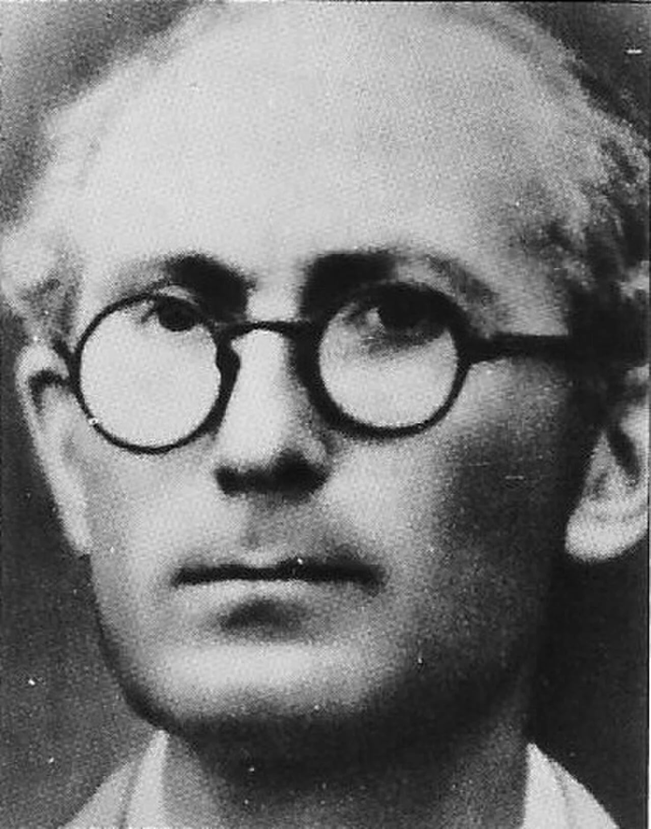 Portrait of Jean Bistési (1906–1943) – memorial page