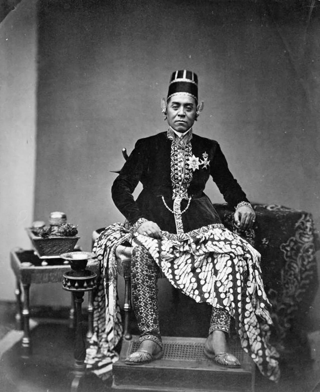 Portrait of Hamengkubuwono VI (1821–1877) – memorial page